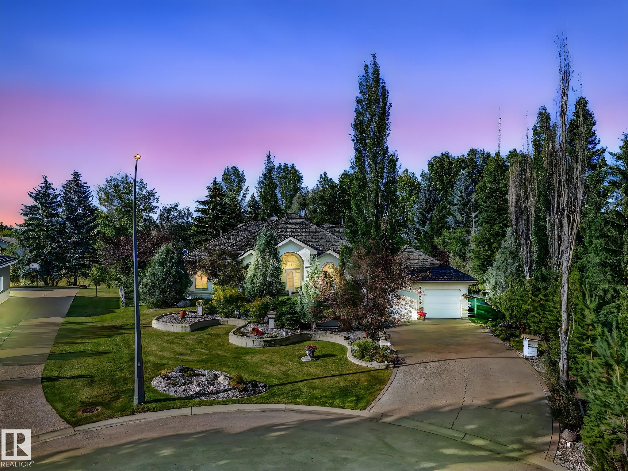 536 ESTATE Drive, E4458824, Alberta,