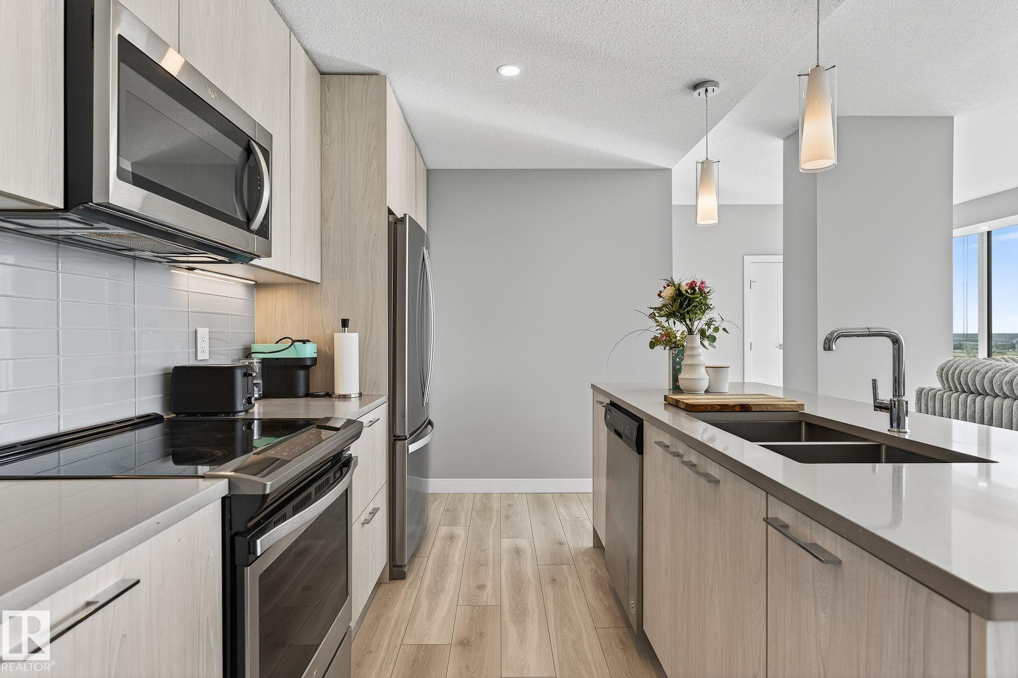 Fourth View of 3100 10180 103 Street, Downtown (Edmonton), Edmonton, Alberta, T5J 0L1