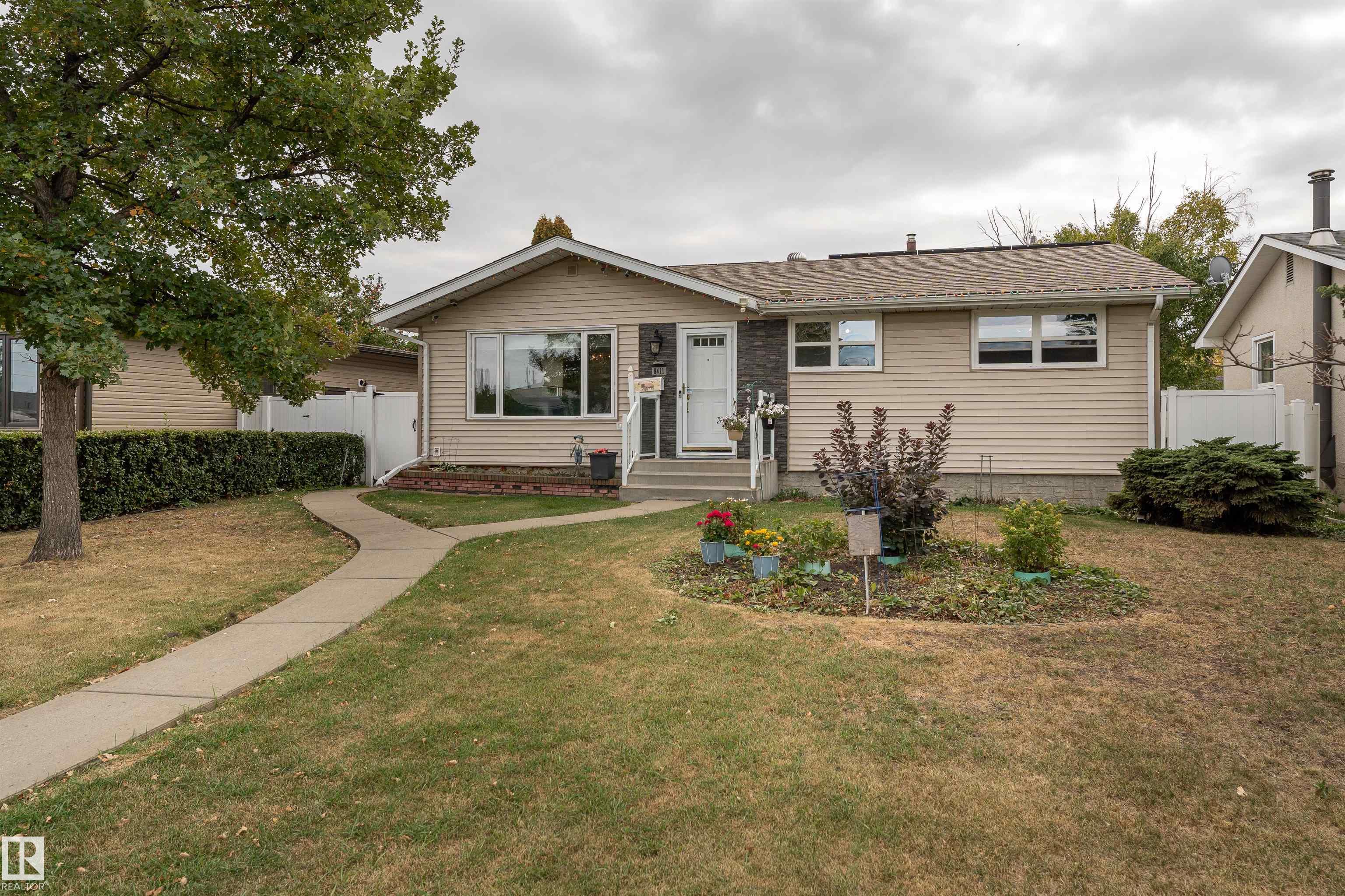 8411 135 Avenue, E4459503, Alberta,