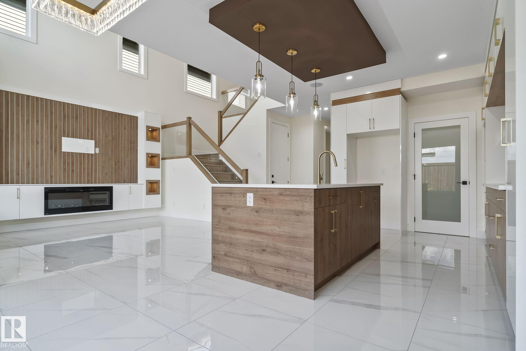 2729 64 Avenue NE, E4459559, Alberta,