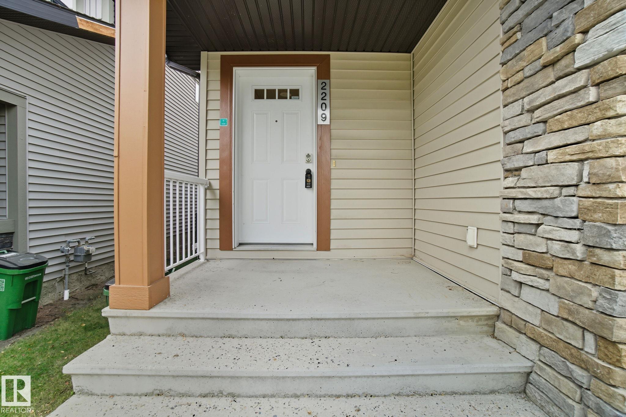 Third View of 2209 AUSTIN Way, Ambleside, Edmonton, Alberta, T6W 0L2