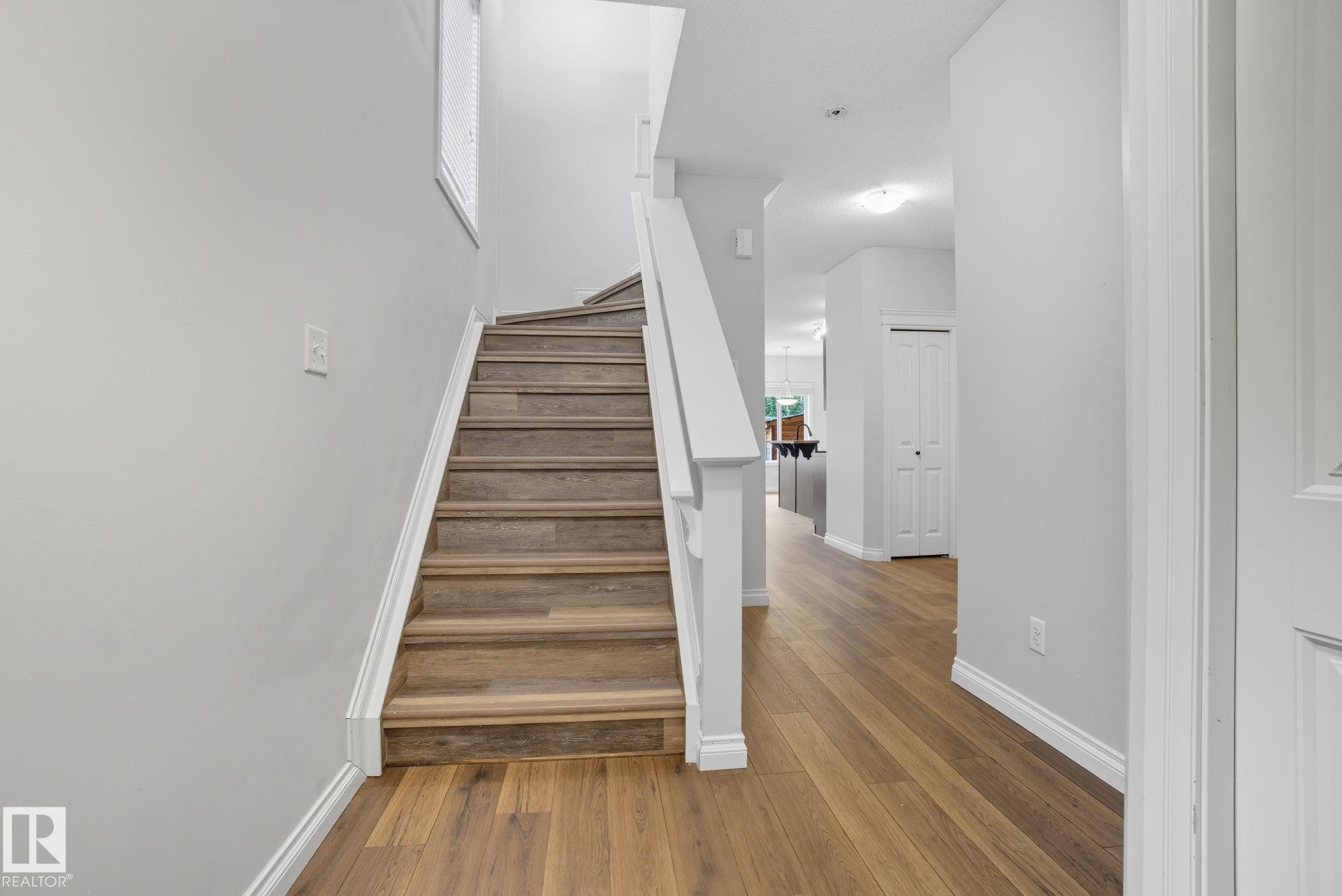 Fifth View of 2209 AUSTIN Way, Ambleside, Edmonton, Alberta, T6W 0L2