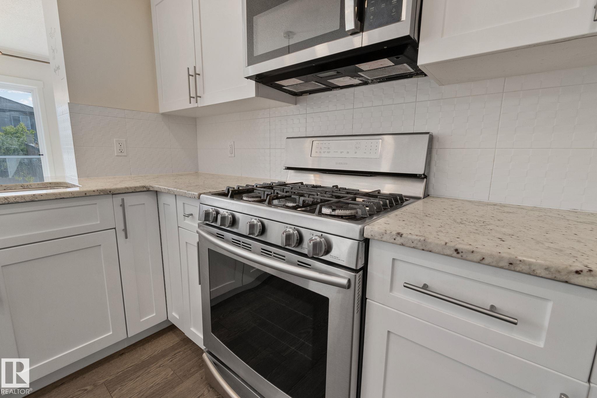 Fifth View of 17629 7A Avenue, Windermere, Edmonton, Alberta, T6W 2W1
