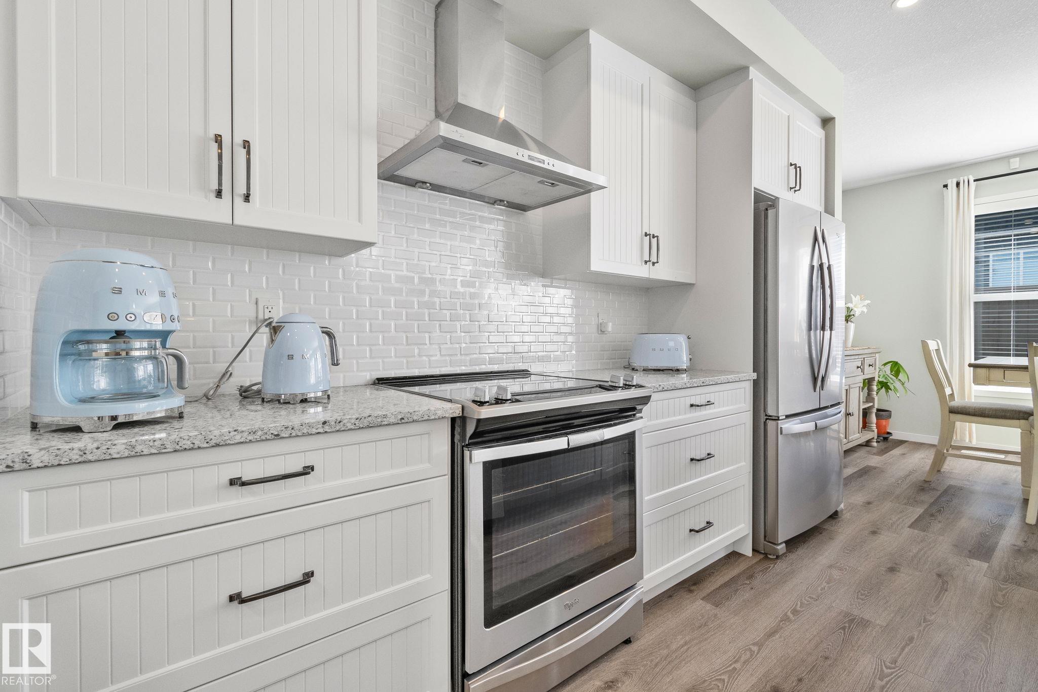 Second View of 1093 SECORD PROMENADE Promenade, Secord, Edmonton, Alberta, T5T 1N1