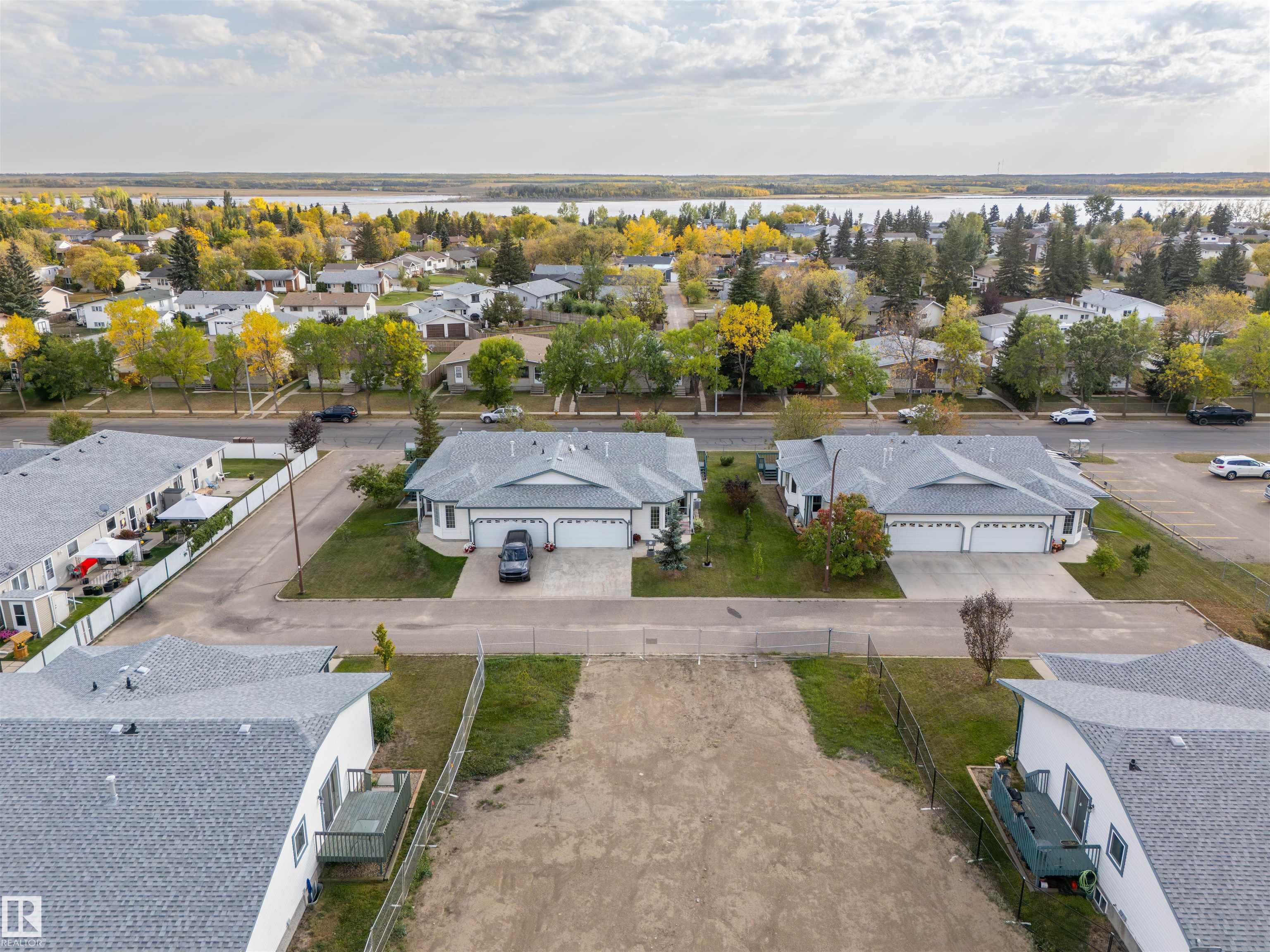 Third View of 102 4407 45 AVE, Bonnyville, Bonnyville Town, Alberta, T9N 2N9