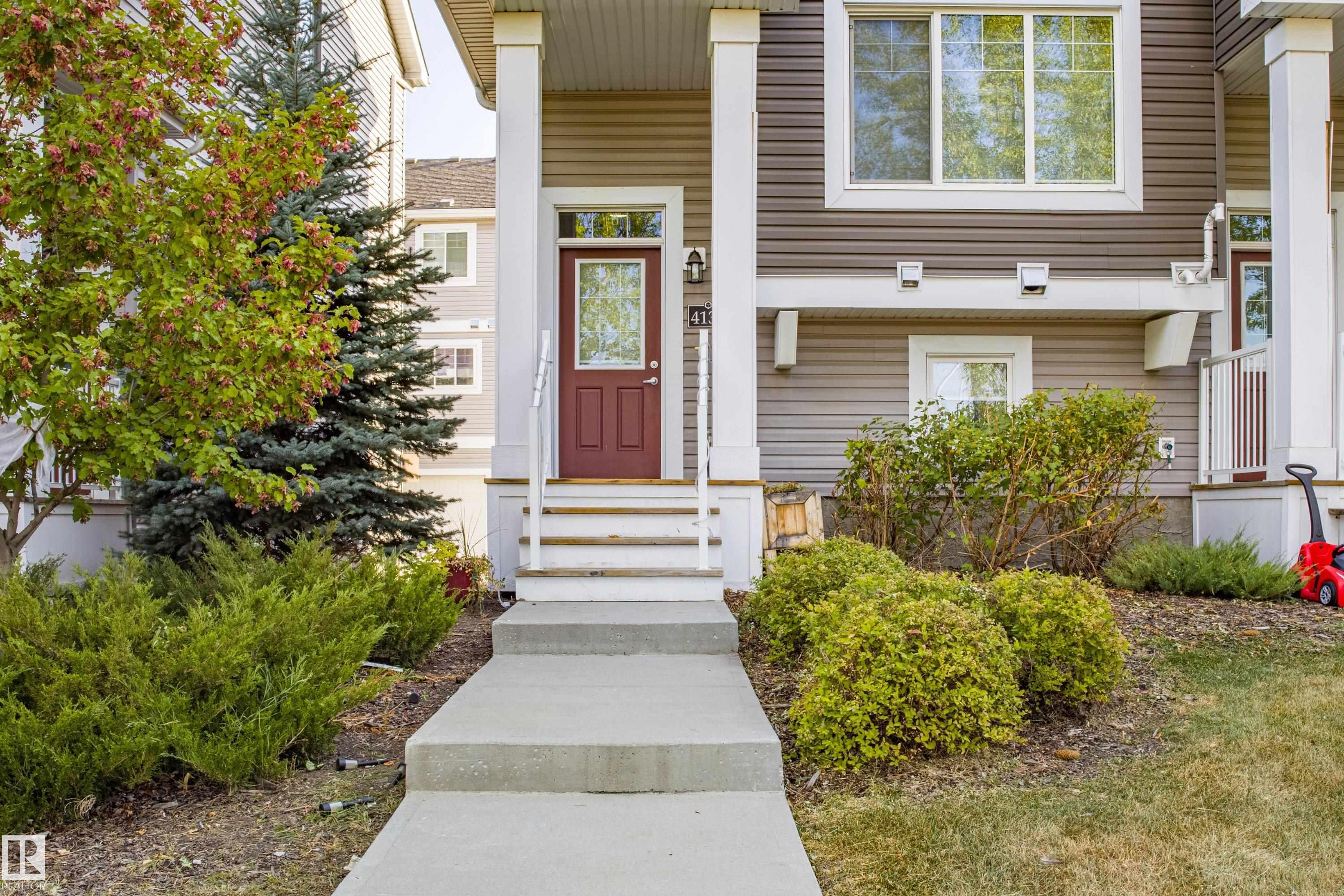 Second View of 4131 30 Street, Larkspur, Edmonton, Alberta, T6T 2G9