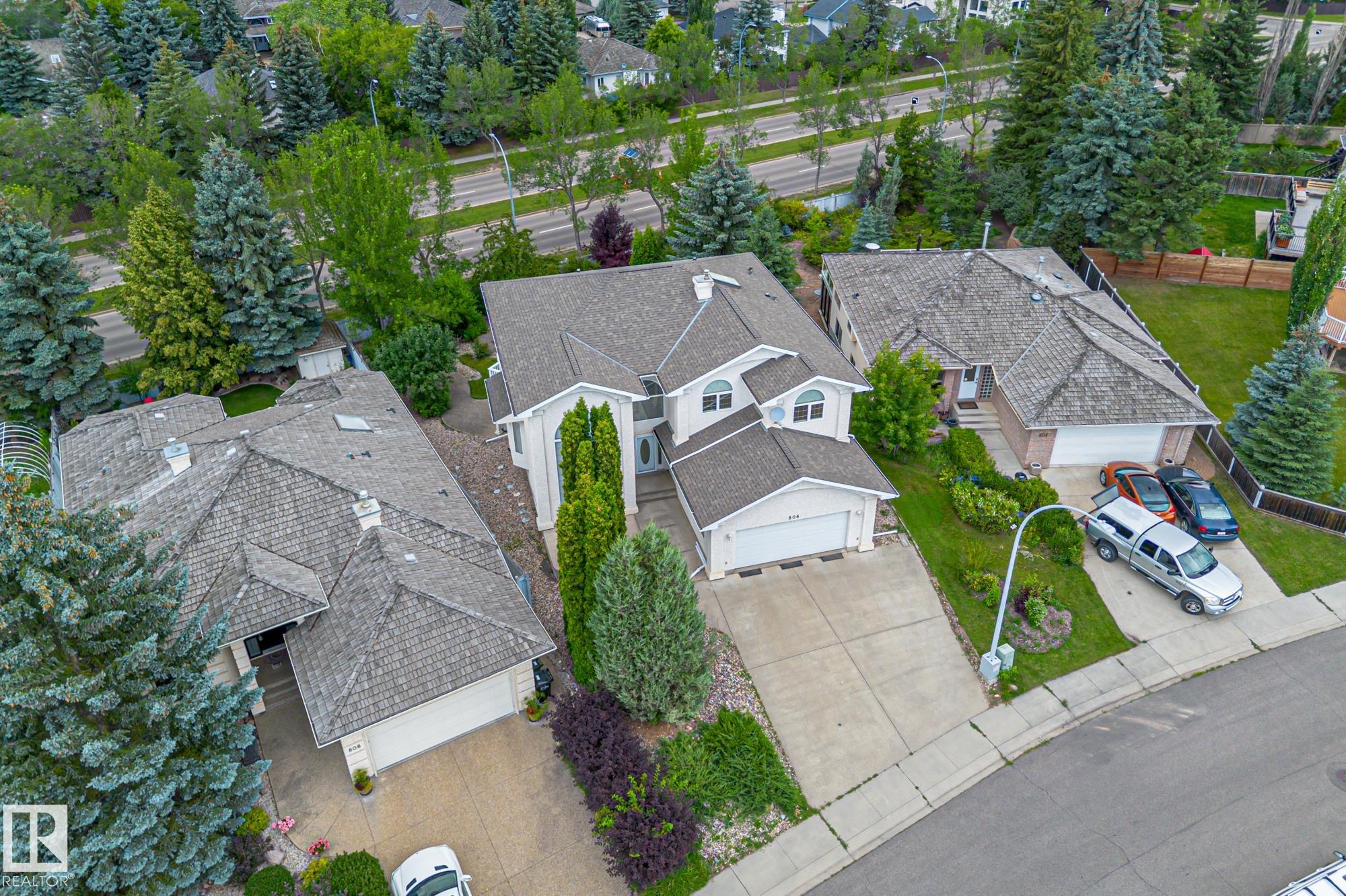 Fifth View of 806 Reid Place NW, Rhatigan Ridge, Edmonton, Alberta, T6R 2B9