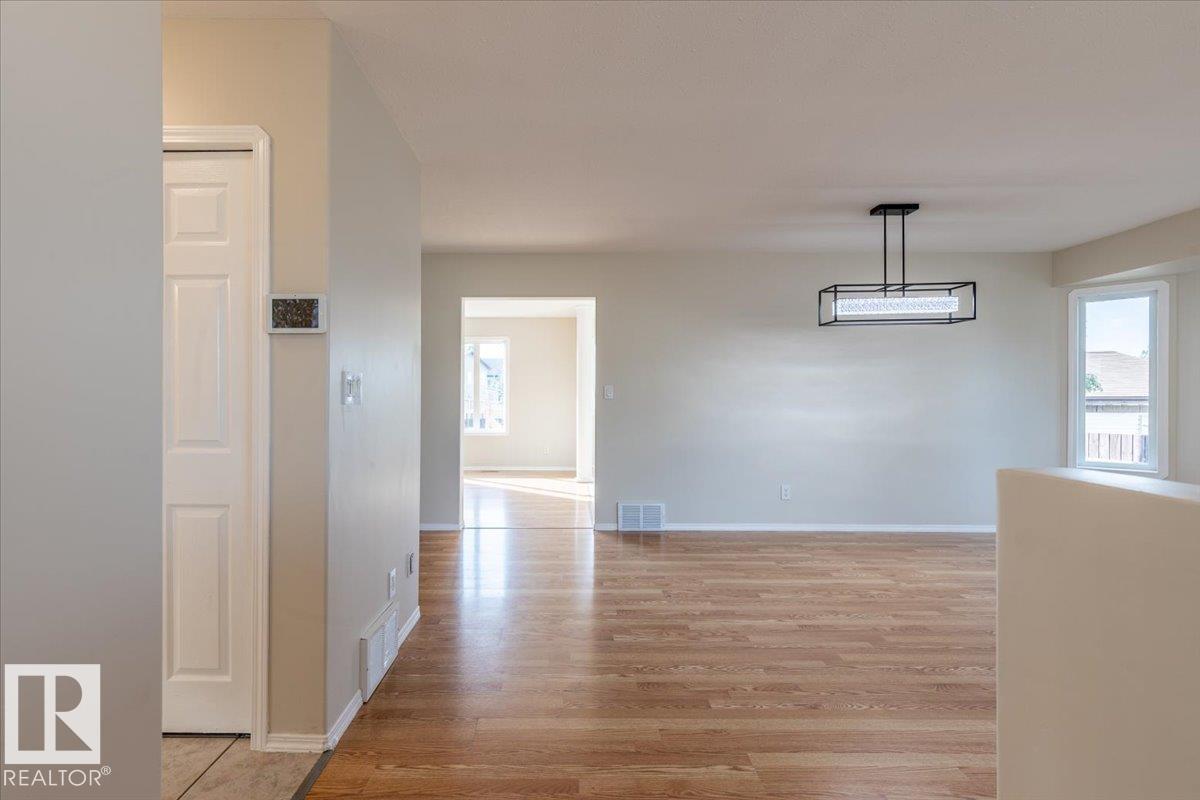 Second View of 225 Parkview Drive, Parkside, Wetaskiwin, Alberta, T9A 3J8