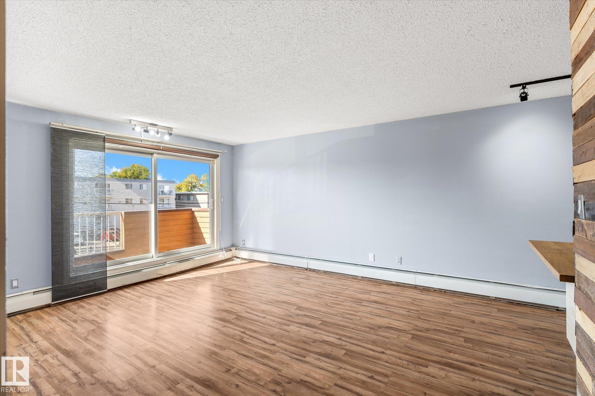Fifth View of 202 10620 104 Street, Central Mcdougall, Edmonton, Alberta, T5H 2W2