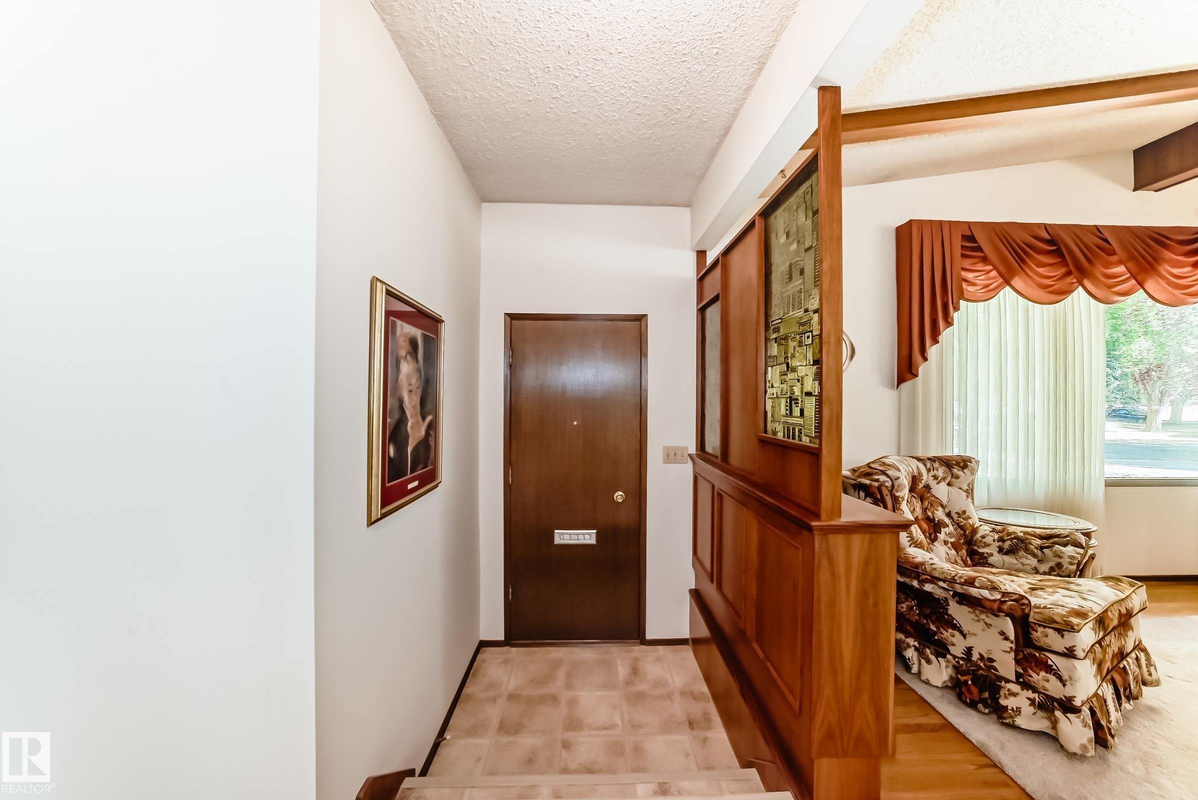 Fifth View of 70 FLEETWOOD Crescent, Forest Lawn (St. Albert), St. Albert, Alberta, T8N 1R5