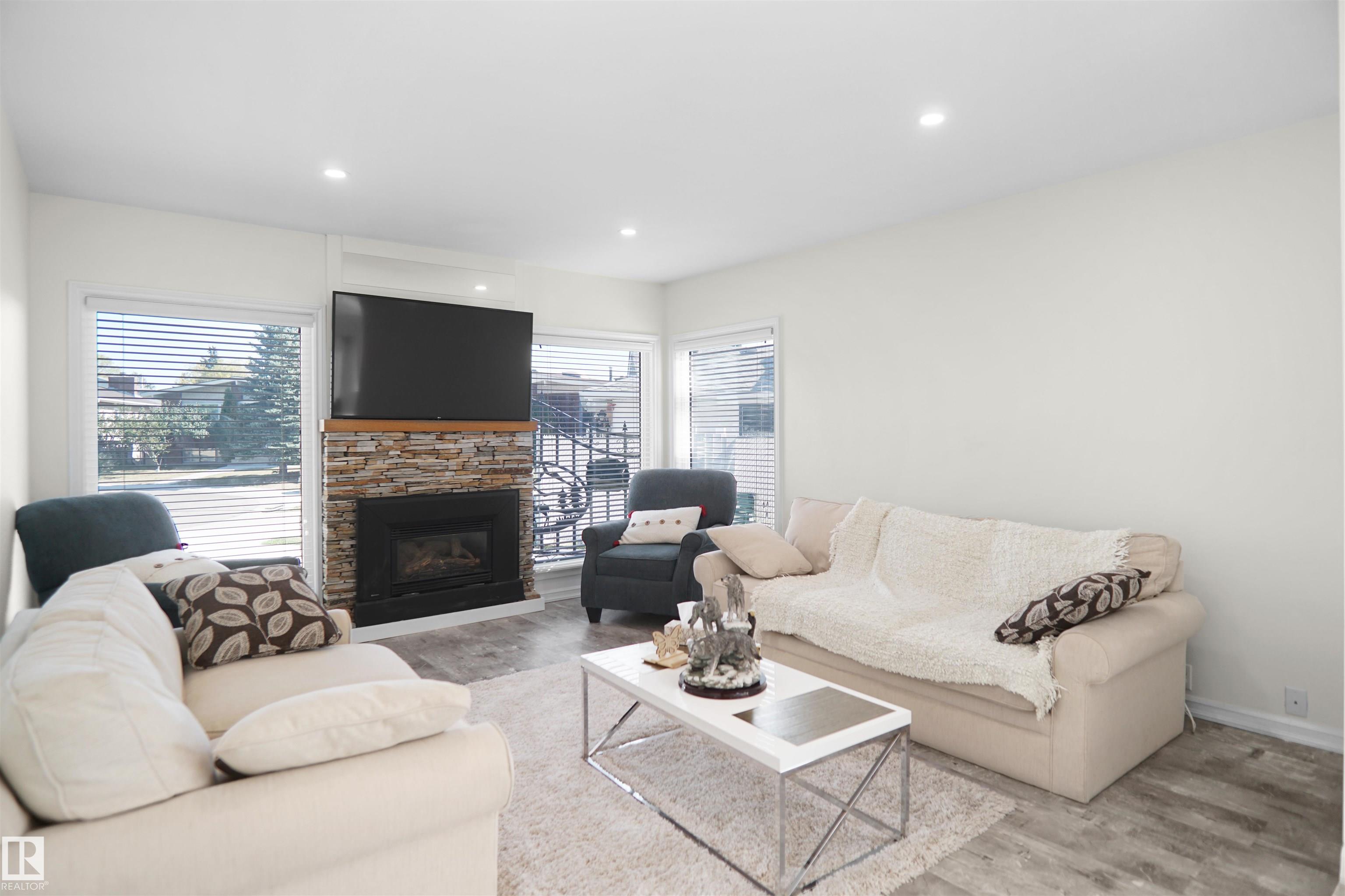 Fourth View of 16008 101 Street, Lorelei, Edmonton, Alberta, T5X 5B4