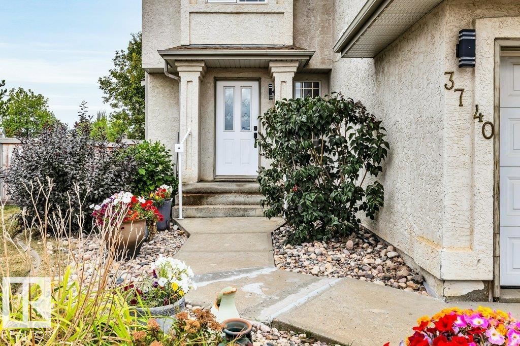 Fifth View of 3740 29 Street, Wild Rose, Edmonton, Alberta, T6T 1H6