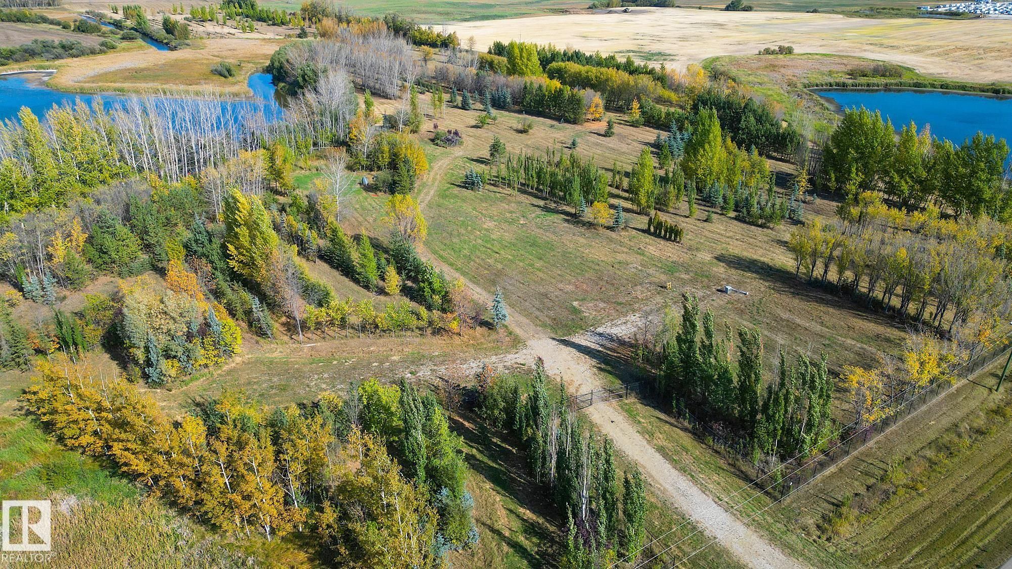 Third View of 1020 HGHWAY 16, None, Rural Parkland County, Alberta, T7Z 0J6