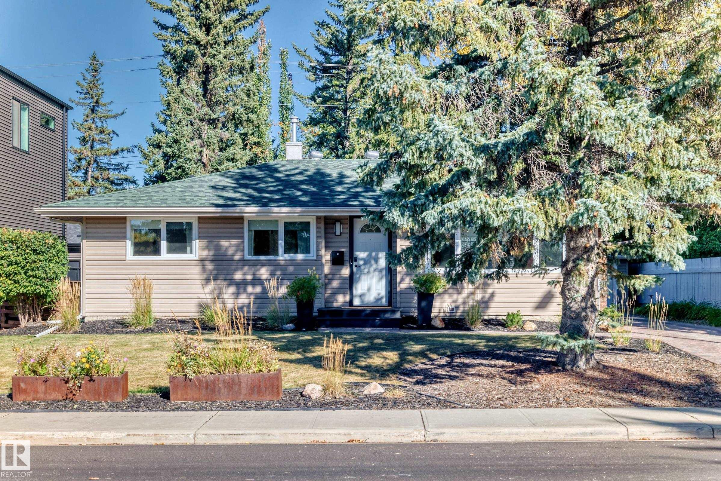 Second View of 14608 80 Avenue NW, Laurier Heights, Edmonton, Alberta, T5R 3K6