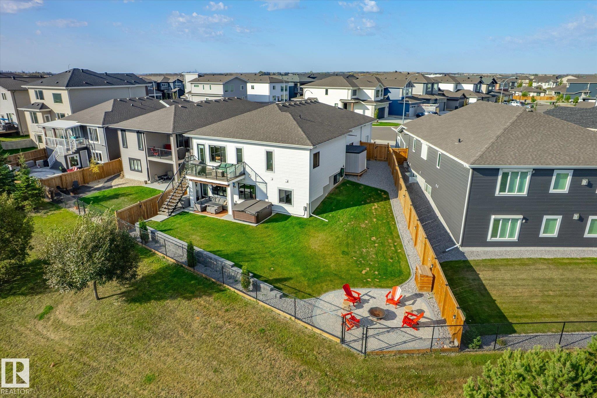 Fifth View of 46 HUMMINGBIRD Crescent, South Fort, Fort Saskatchewan, Alberta, T8L 0Y4