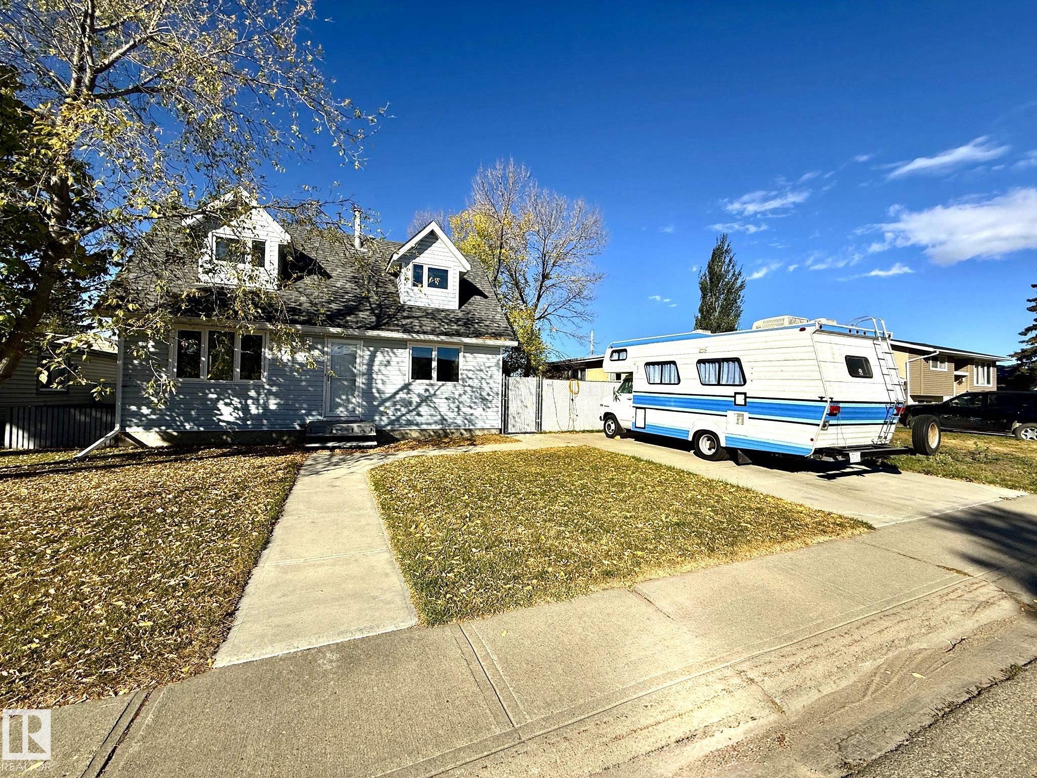 Fourth View of 16 WILD HAY Drive, Devon, Devon, Alberta, T9G 1S4