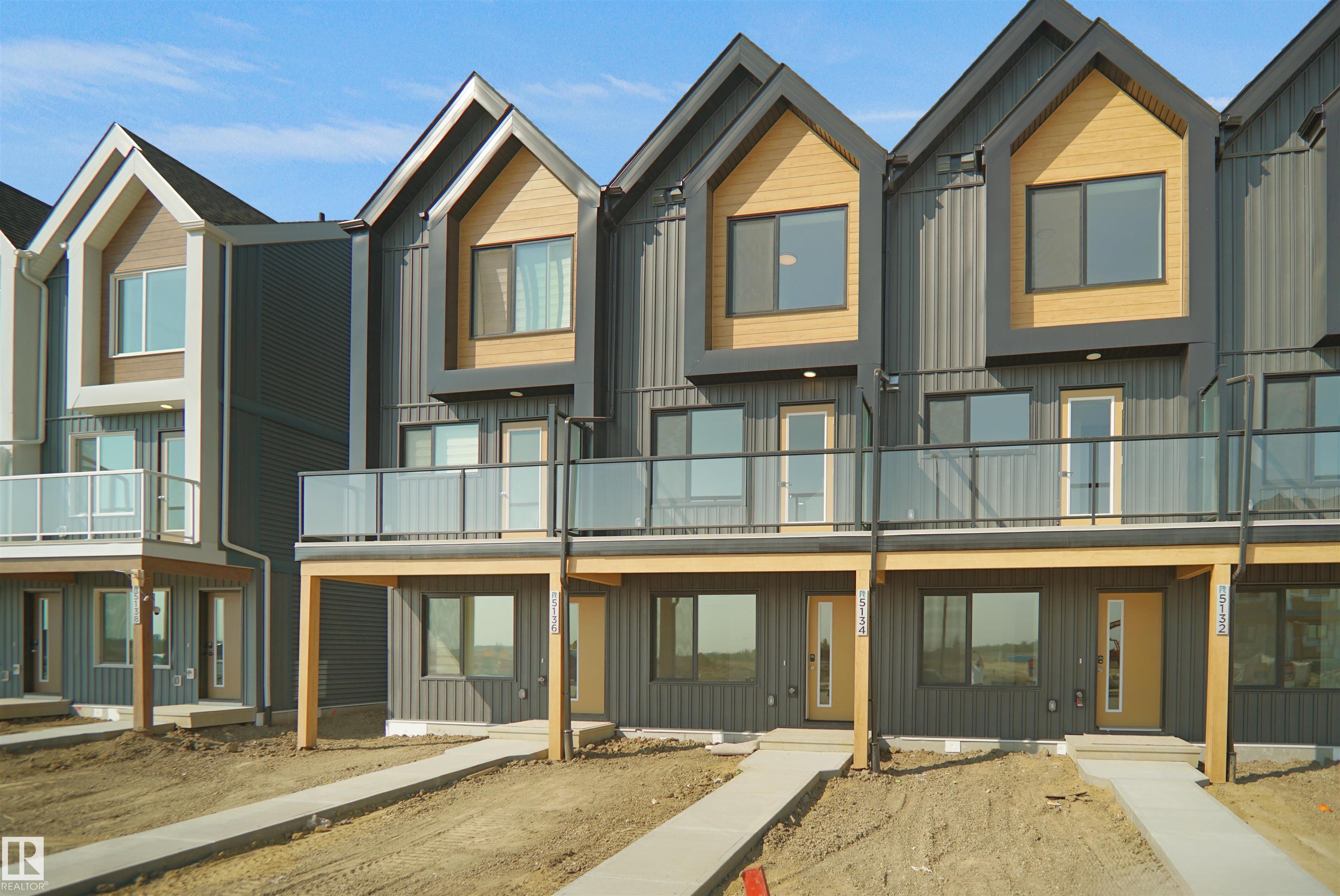Second View of 5142 RIVER'S EDGE Way, River's Edge, Edmonton, Alberta, T6M 3B5