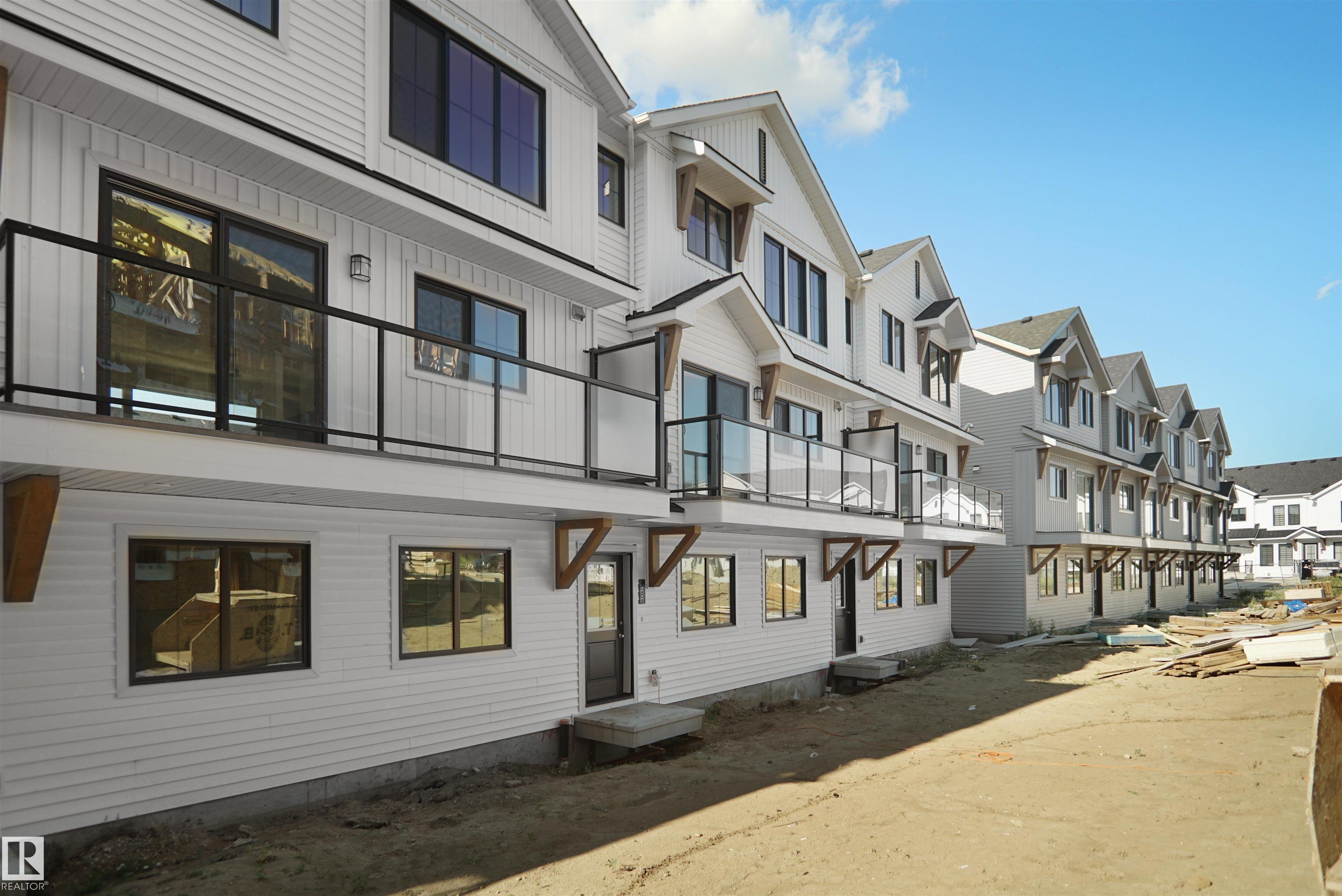 Second View of 59 525 SECORD Boulevard, Secord, Edmonton, Alberta, T5T 7V3