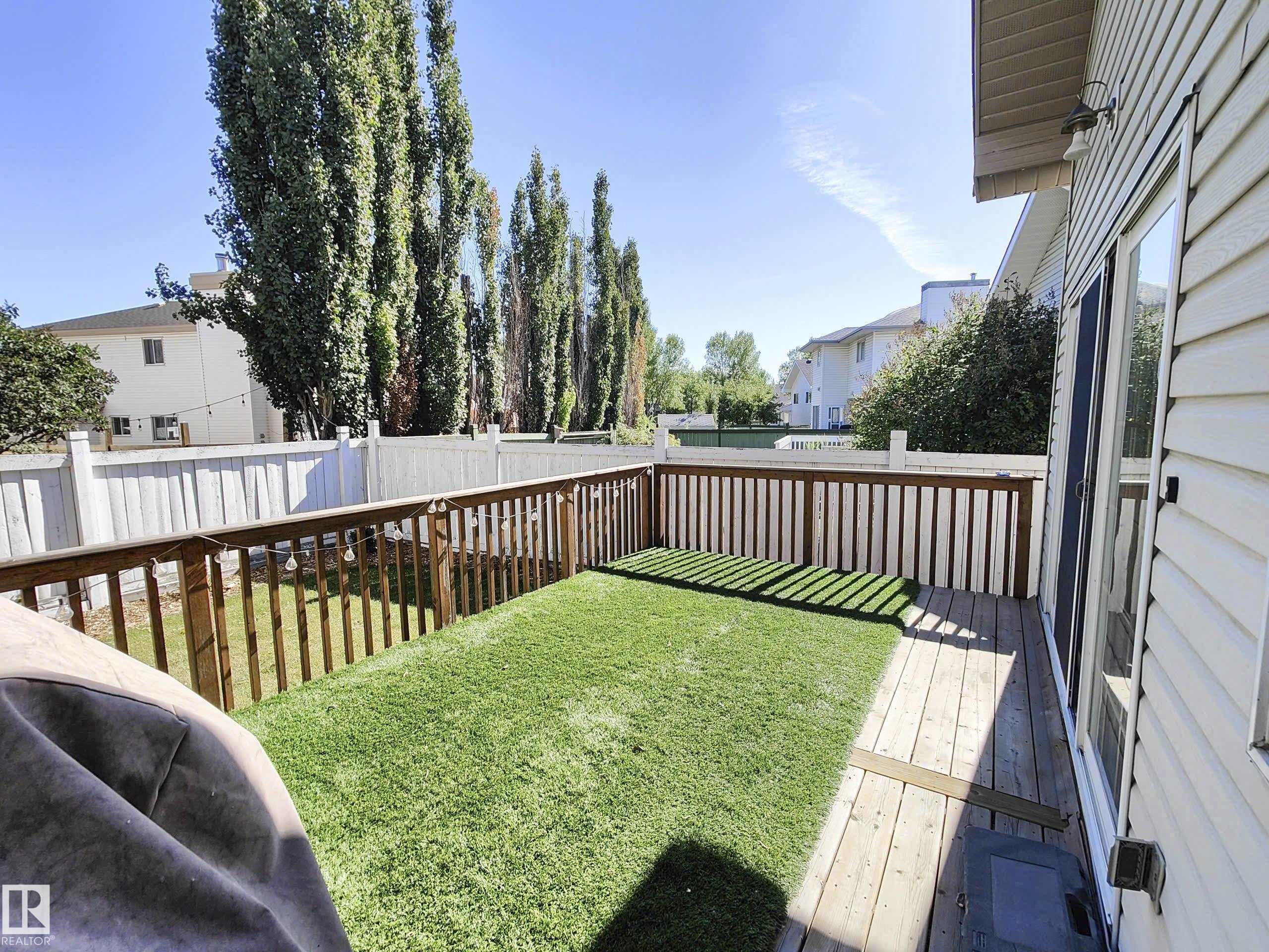 Fourth View of 215 PETER Close NW, Potter Greens, Edmonton, Alberta, T5T 5Y5