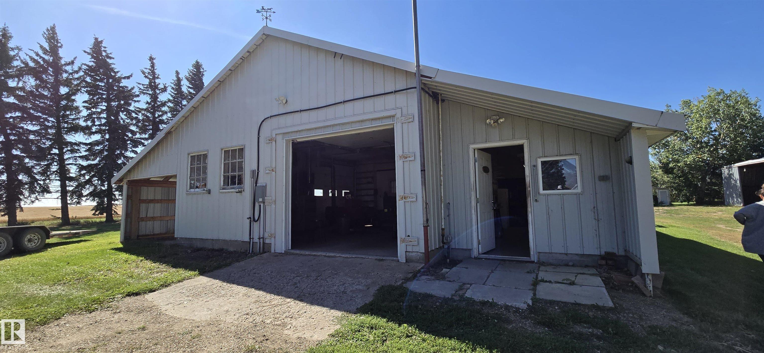 Fifth View of 51314 RR151, None, Rural Minburn County, Alberta, T9C 0B3