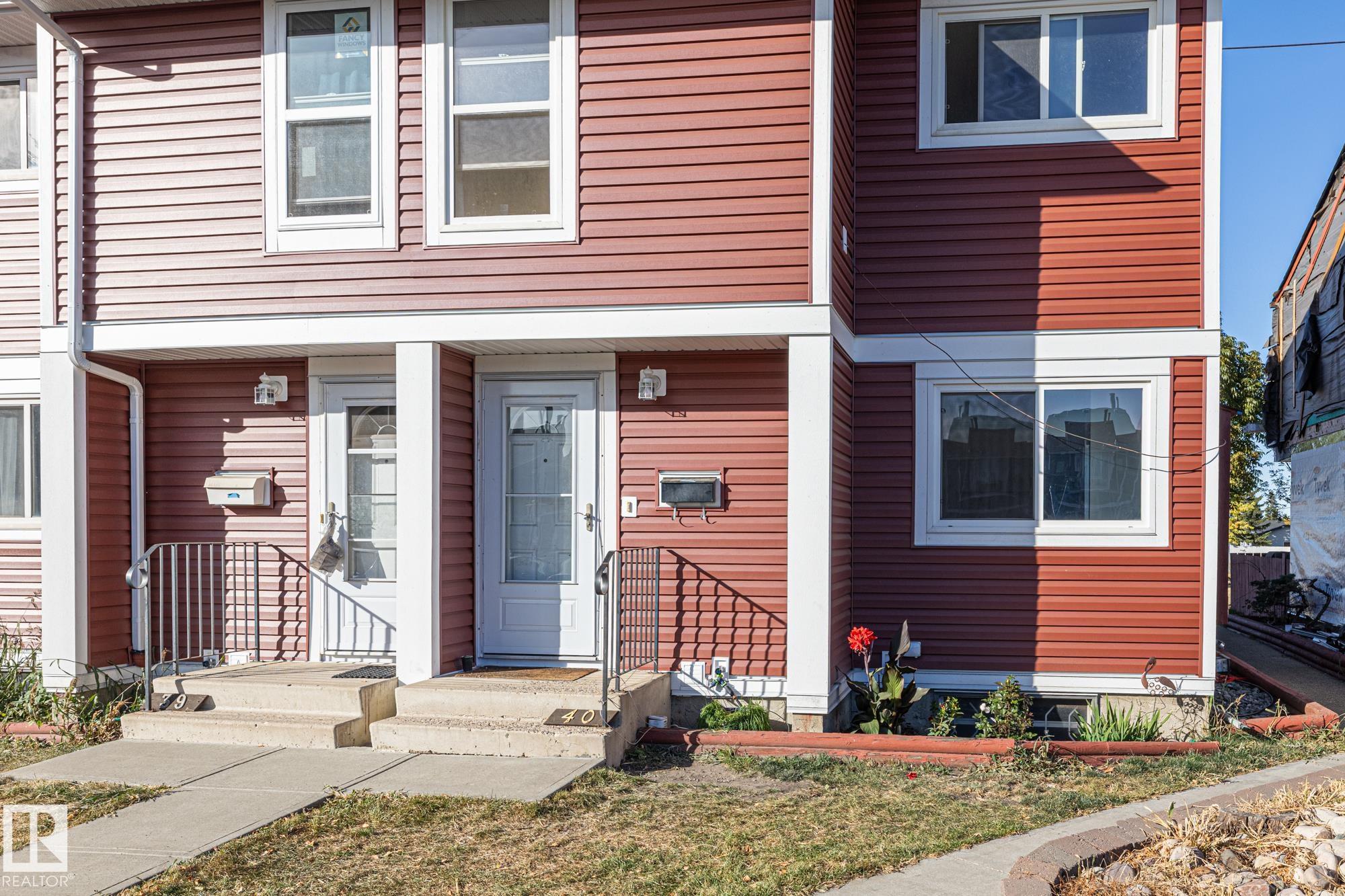 Second View of 40 4707 126 Avenue, Homesteader, Edmonton, Alberta, T5A 4K4