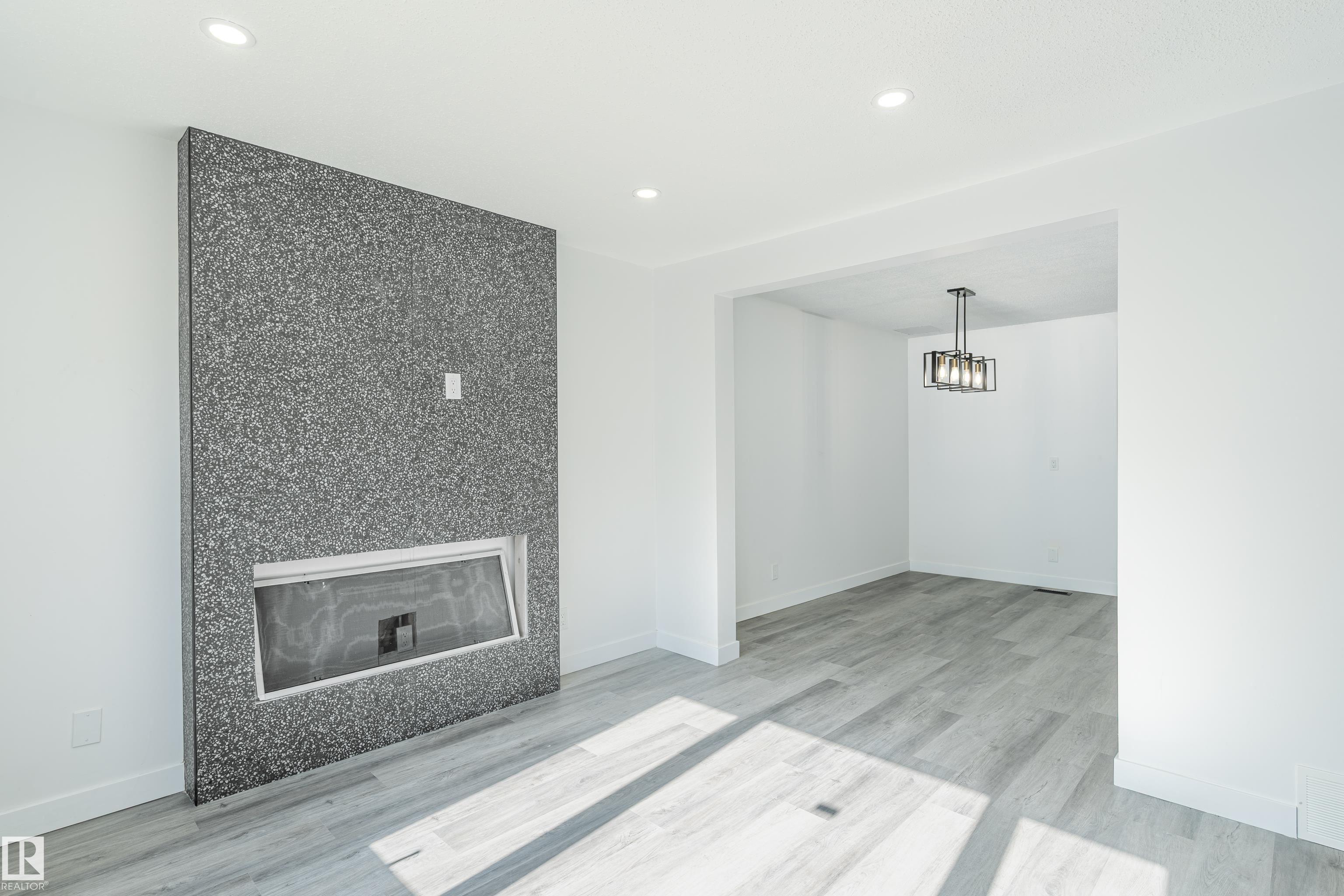 Fourth View of 5B TWIN Terrace NW, Tweddle Place, Edmonton, Alberta, T6K 1V4