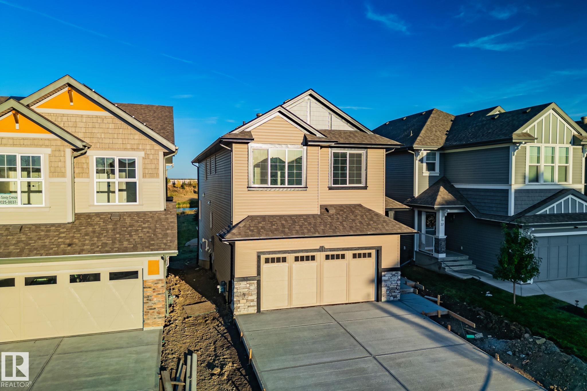 Second View of 41 Savoy Cr, Summerwood, Sherwood Park, Alberta, T8H 2Y3