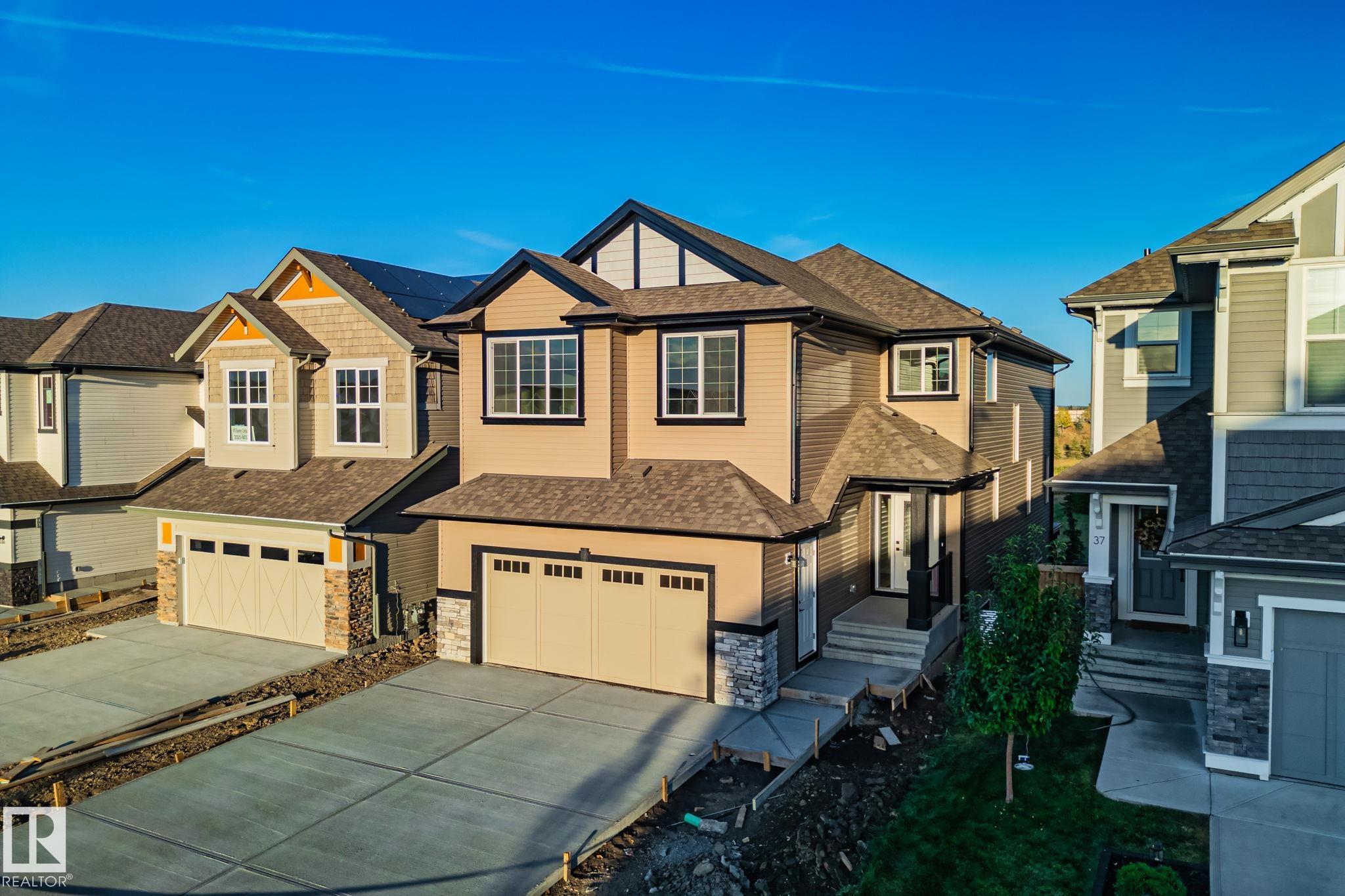 Third View of 41 Savoy Cr, Summerwood, Sherwood Park, Alberta, T8H 2Y3