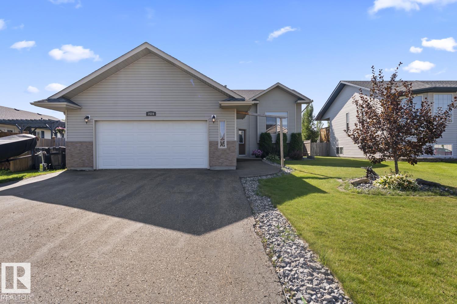 2604 6A Avenue, E4460007, Alberta,