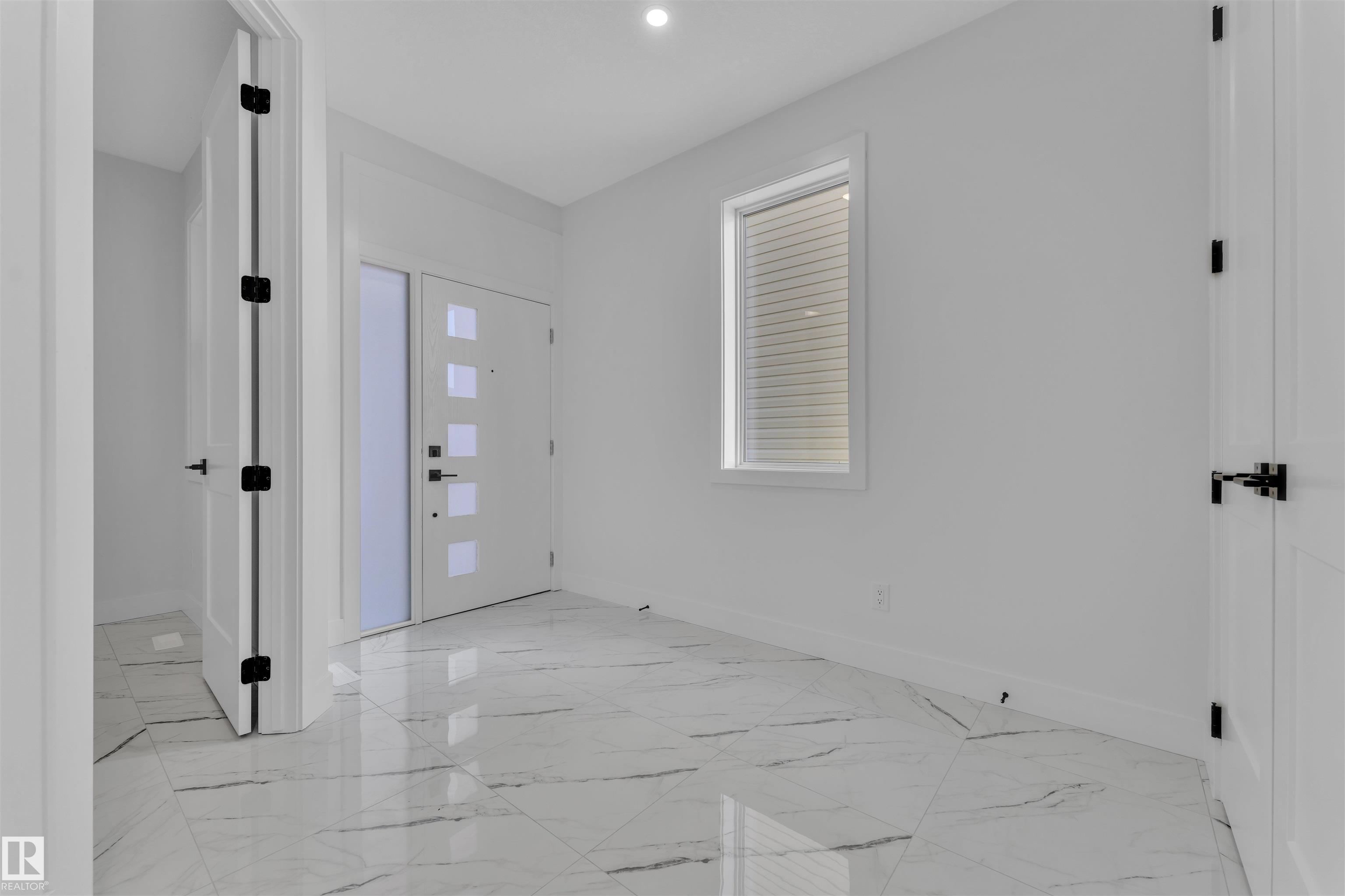 Second View of 415 Pine Point(e), Woodbend, Leduc, Alberta, T9E 1S7