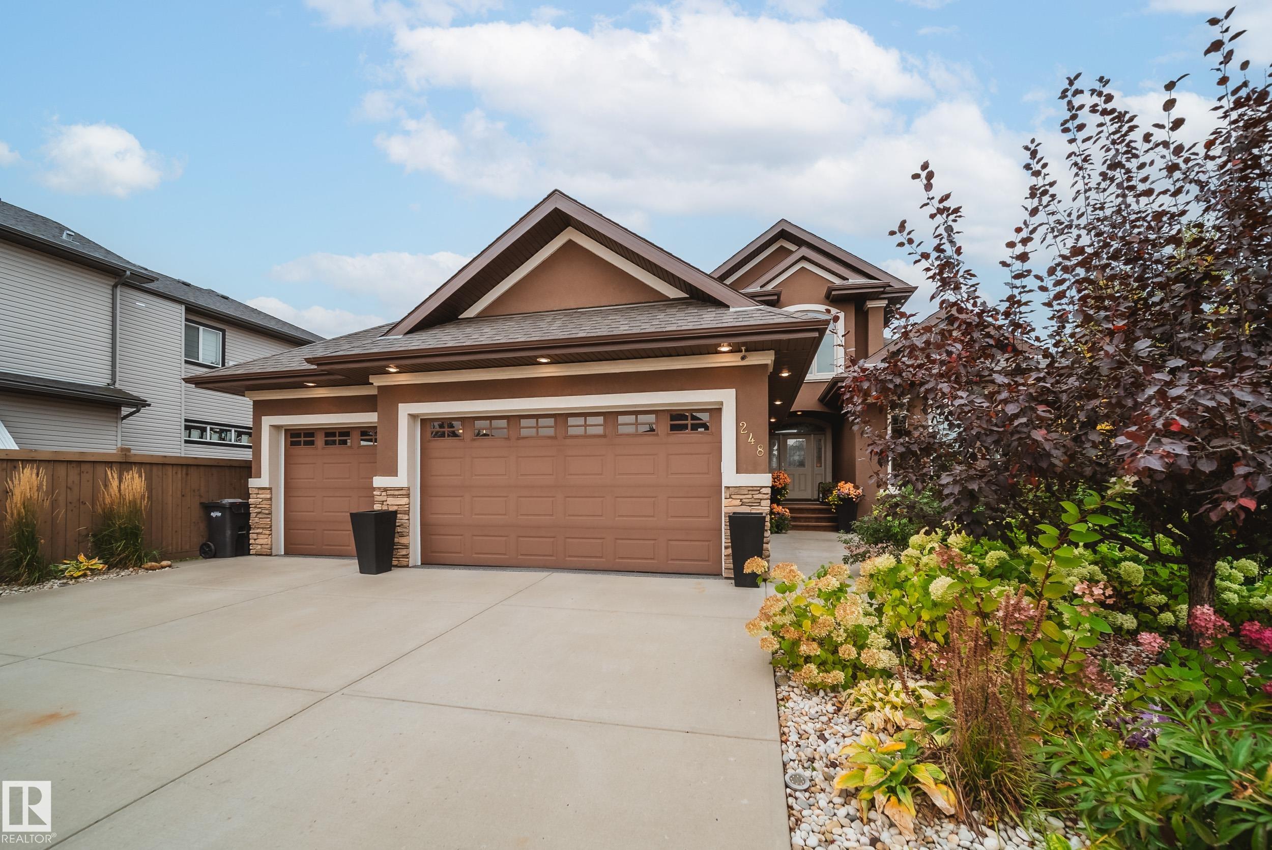 248 RAVINE Drive, E4460154, Alberta,