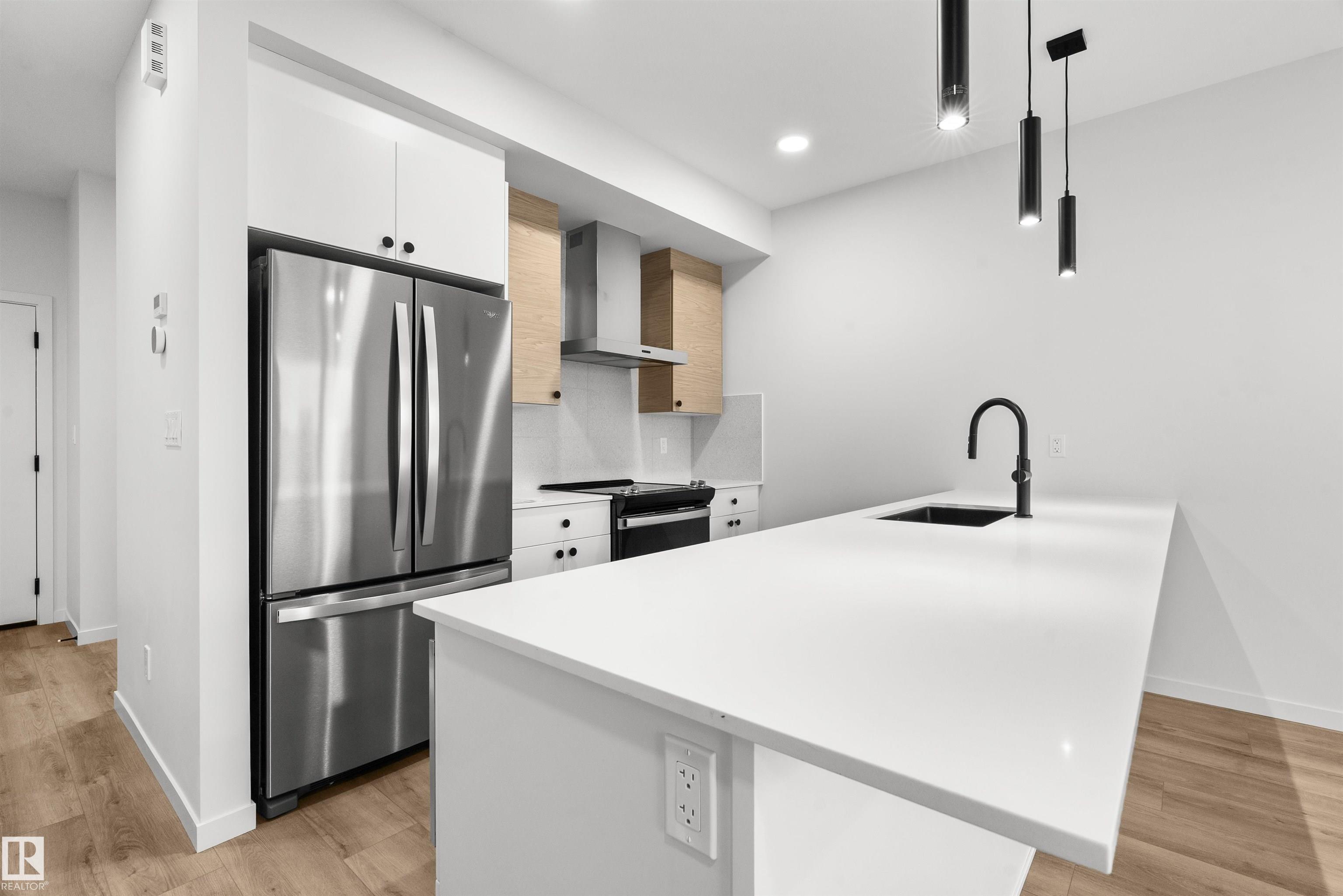 Second View of 22931 80 Avenue, Rosenthal (Edmonton), Edmonton, Alberta, T5T 7Y1