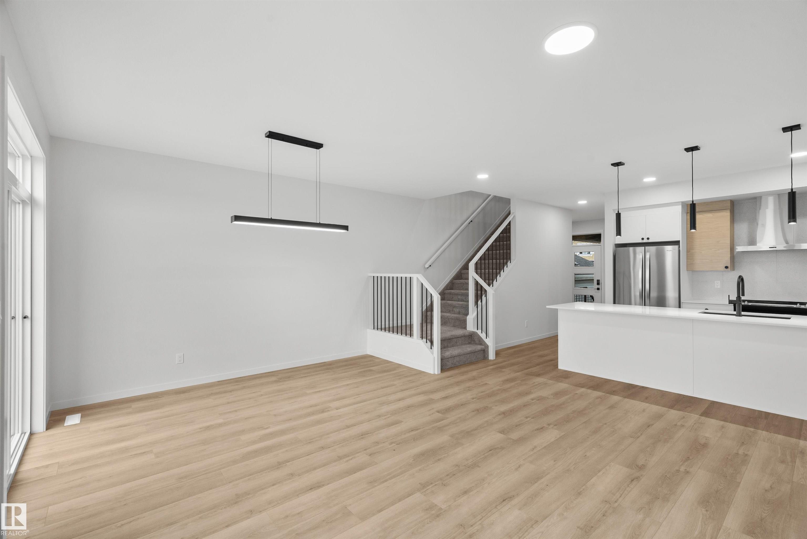 Fourth View of 22931 80 Avenue, Rosenthal (Edmonton), Edmonton, Alberta, T5T 7Y1