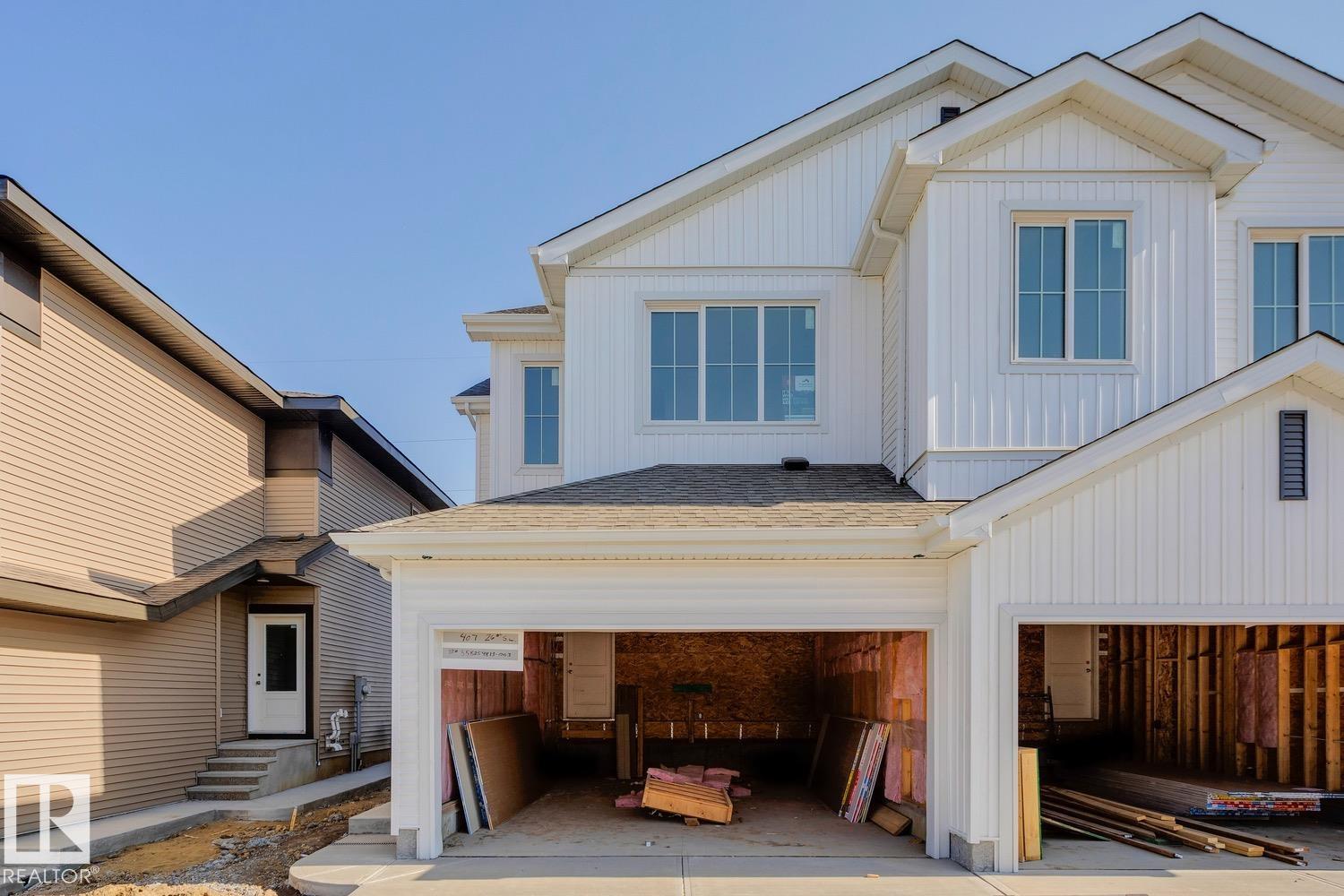 407 26 Street, E4460280, Alberta,