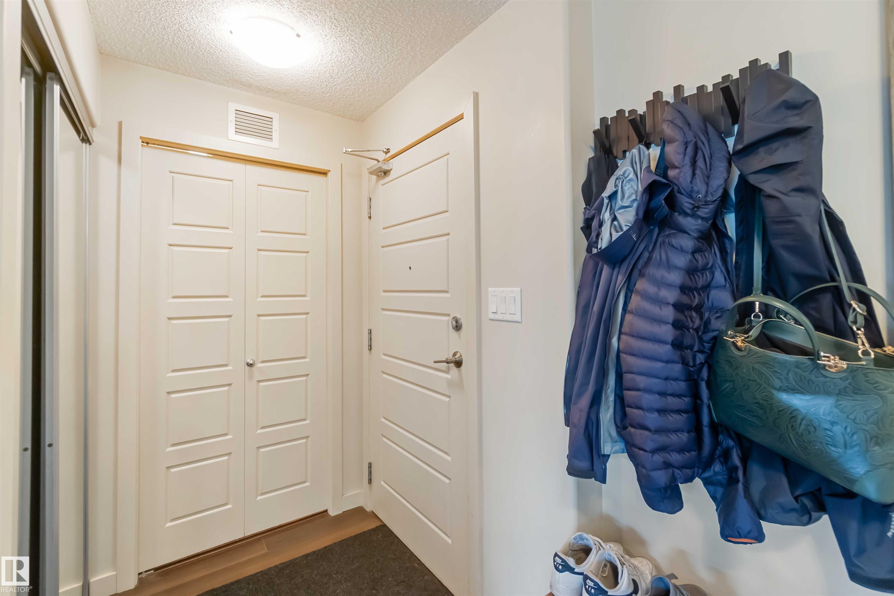 Second View of 316 6084 STANTON Drive, Summerside, Edmonton, Alberta, T6X 0Z4