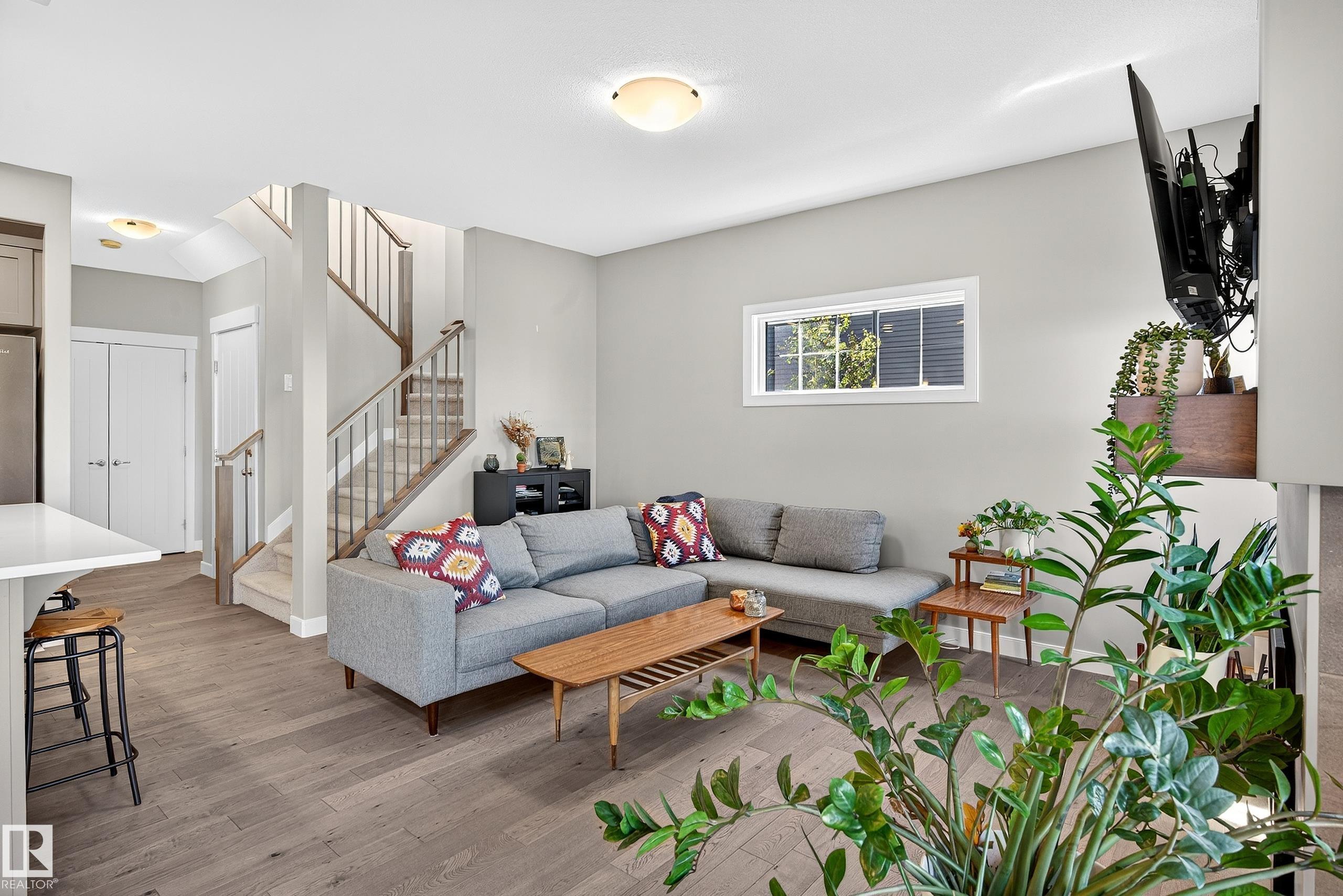 Third View of 22540 82 Avenue NW, Rosenthal (Edmonton), Edmonton, Alberta, T5T 7G1