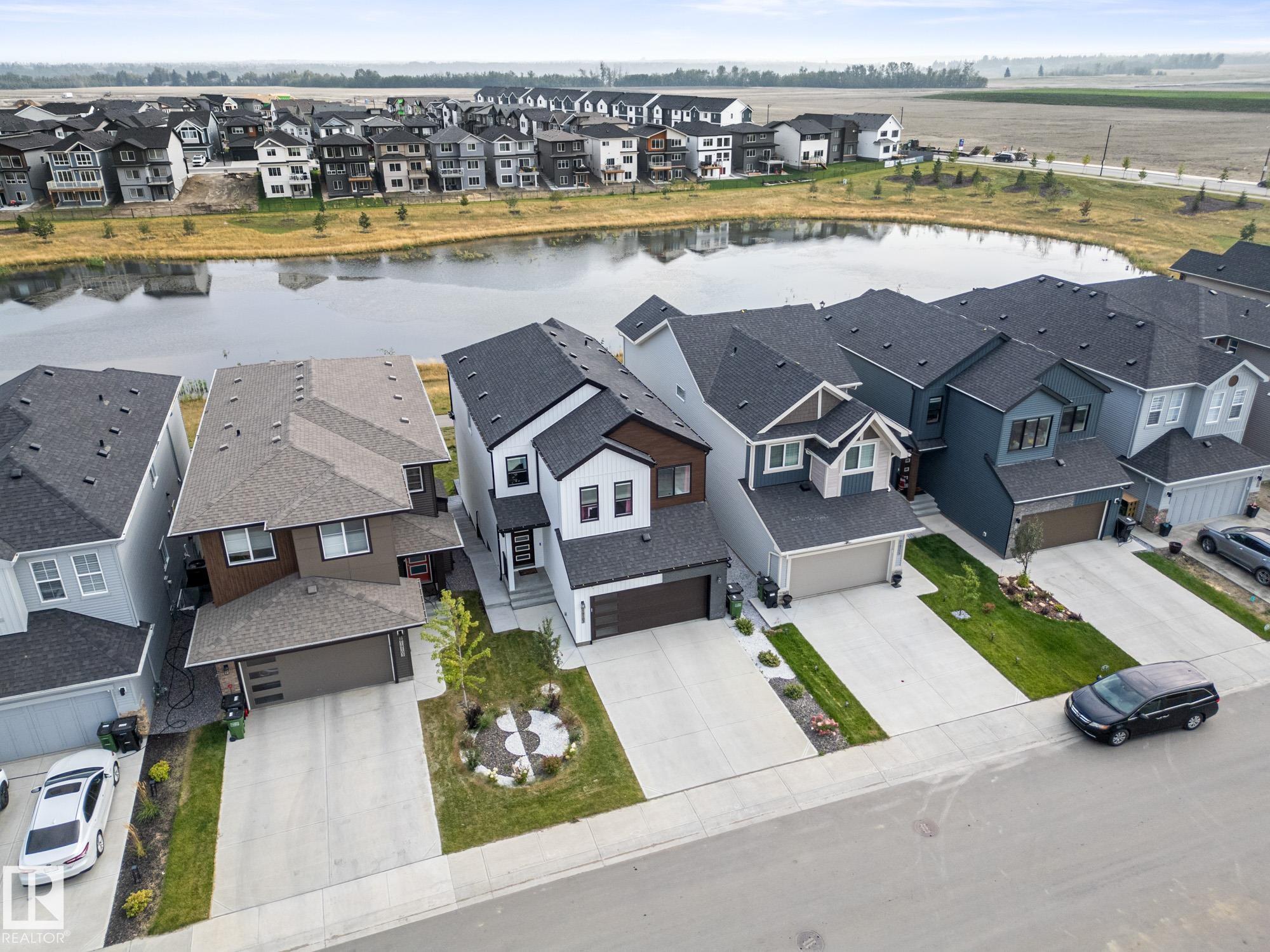 Third View of 19107 22 Avenue, River's Edge, Edmonton, Alberta, T6M 1R1