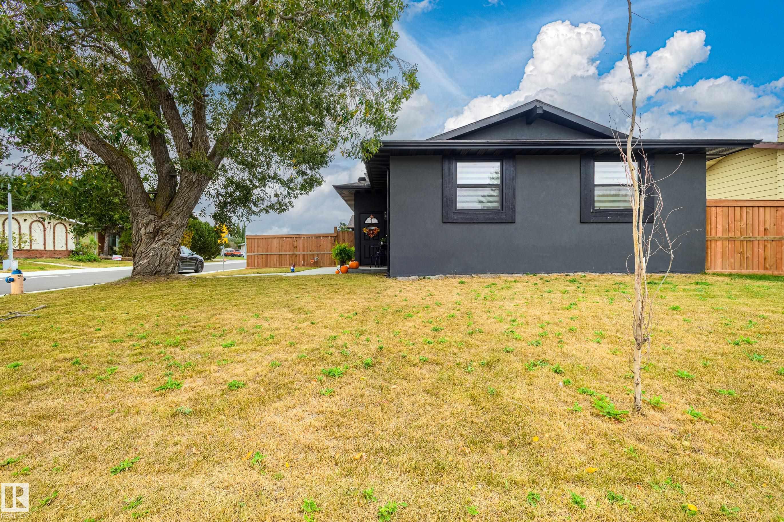 Second View of 17327 106 Street, Baturyn, Edmonton, Alberta, T5X 3W9
