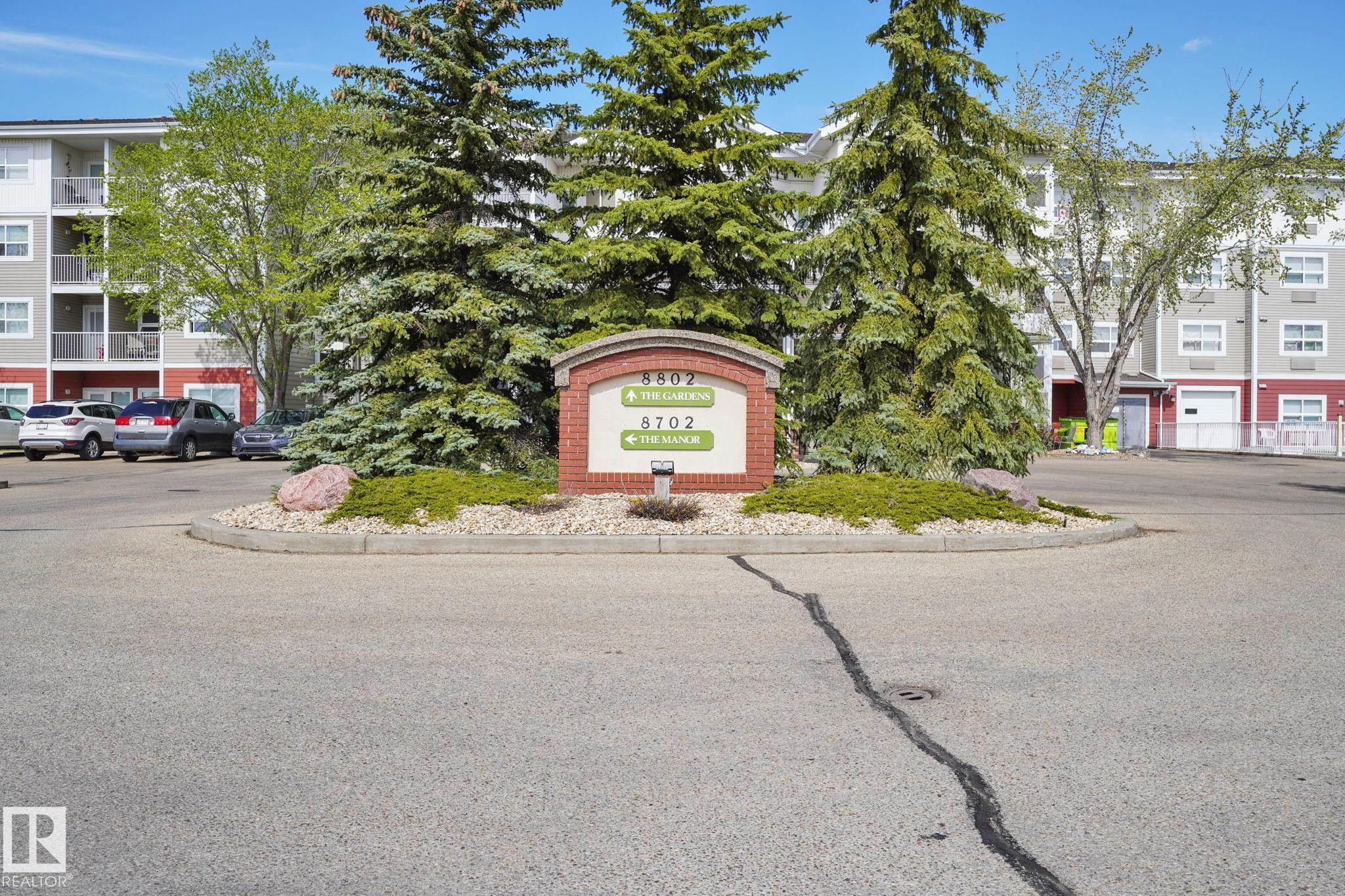 403 8802 SOUTHFORT Drive, E4460534, Alberta,