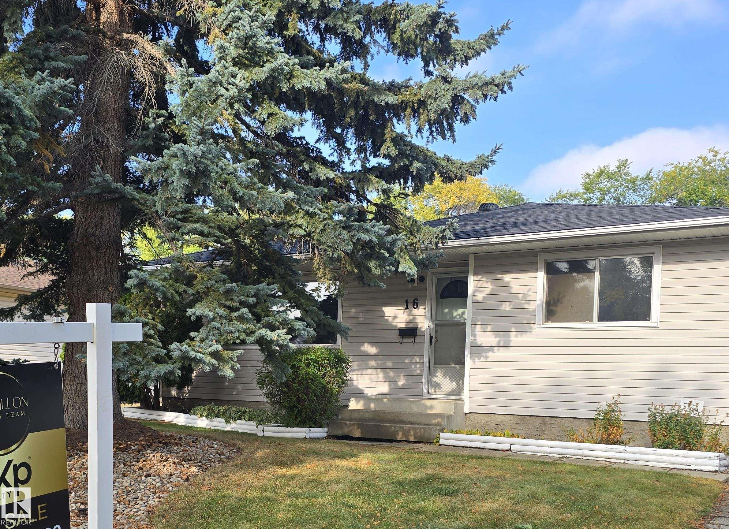 16 STARLING Drive, E4460736, Alberta,