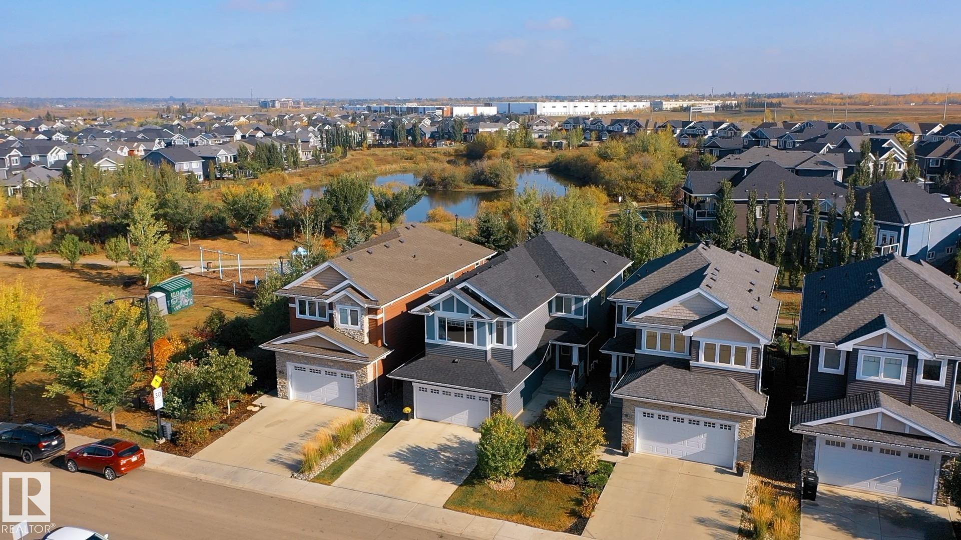 1714 TANAGER Close, E4460738, Alberta,