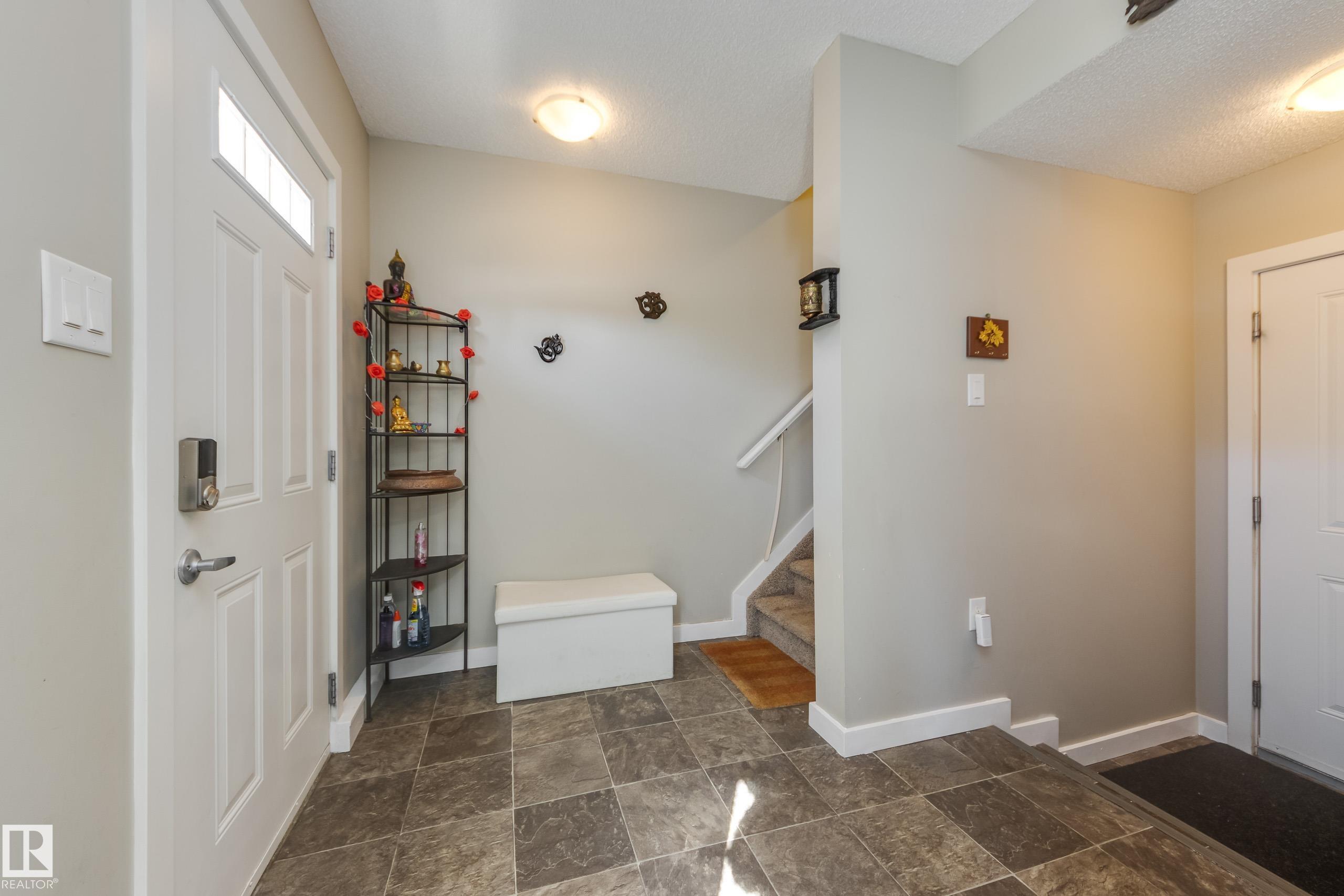 Fourth View of 31 2803 JAMES MOWATT Trail, Callaghan, Edmonton, Alberta, T6W 2P5