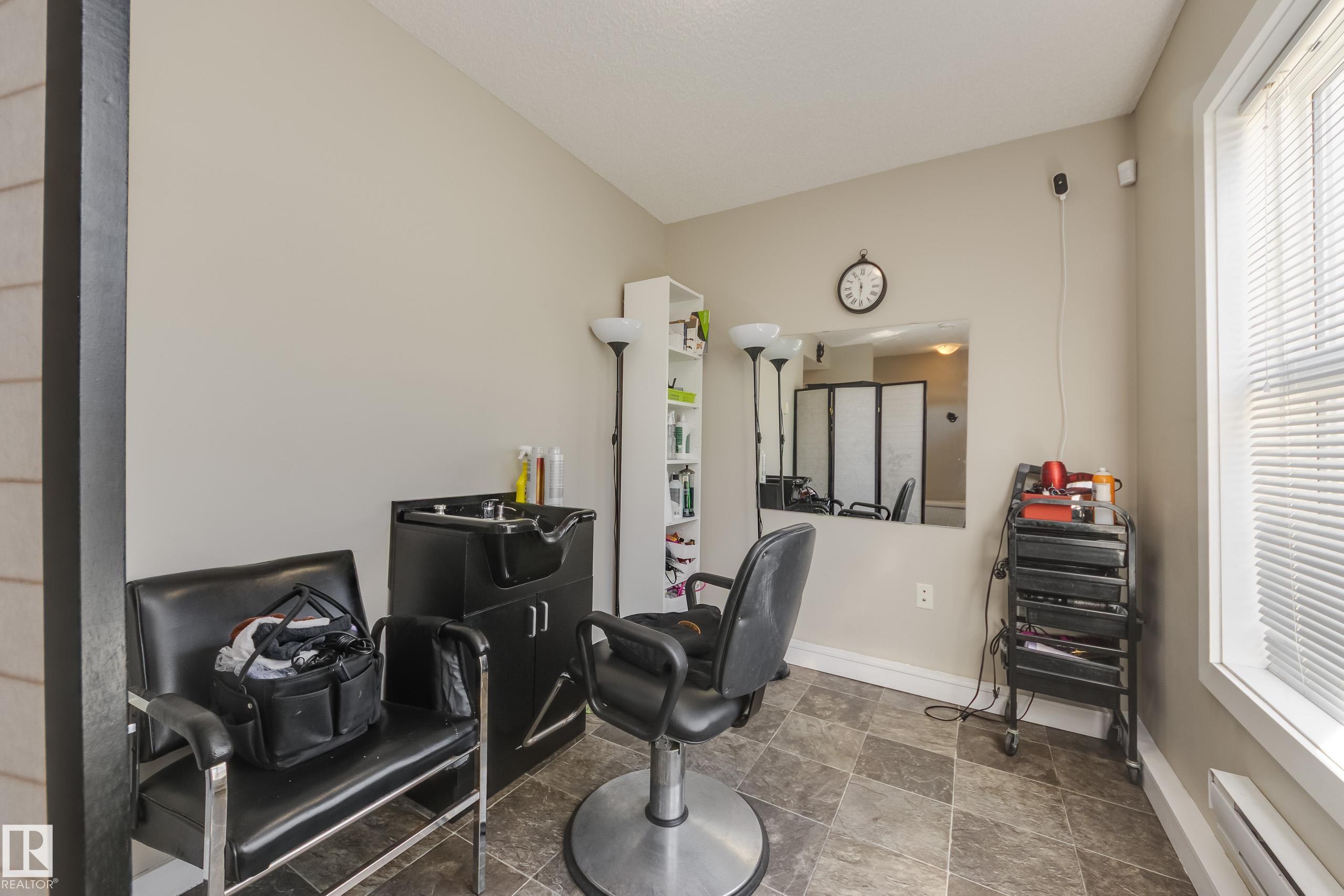Fifth View of 31 2803 JAMES MOWATT Trail, Callaghan, Edmonton, Alberta, T6W 2P5
