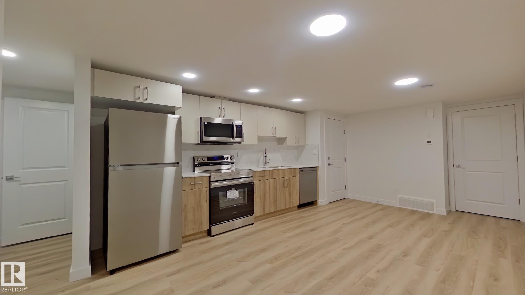 Bsmt 1037 Aster Boulevard, E4461516, Alberta,