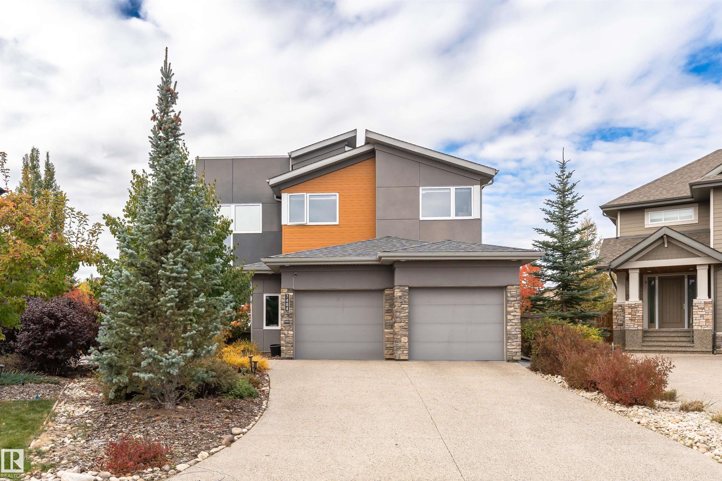 7404 MAY Common, E4461622, Alberta,