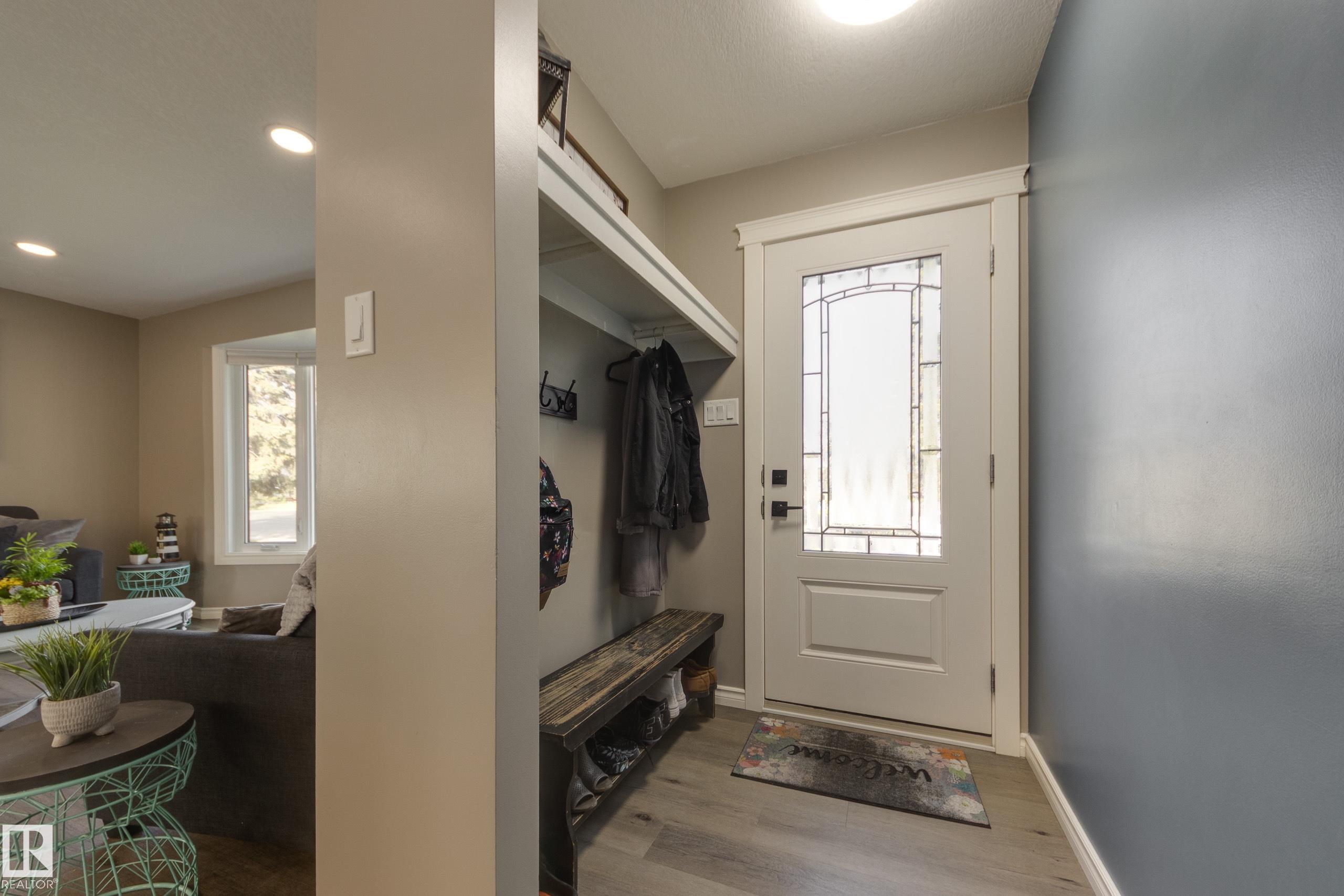 Second View of 16107 80 Avenue, Elmwood, Edmonton, Alberta, T5R 3M5