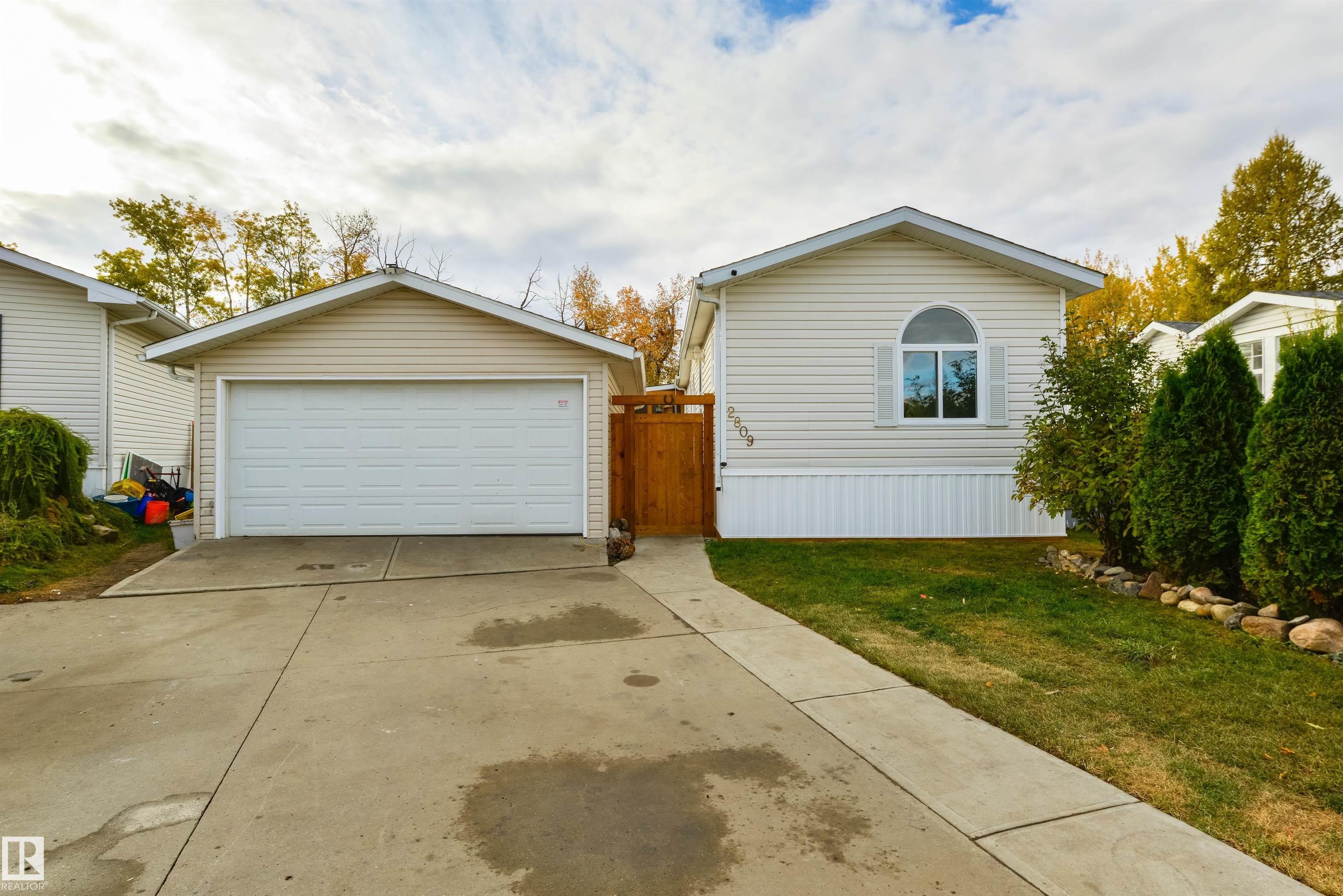 2809 Lakeside Cres NW, E4461764, Alberta,