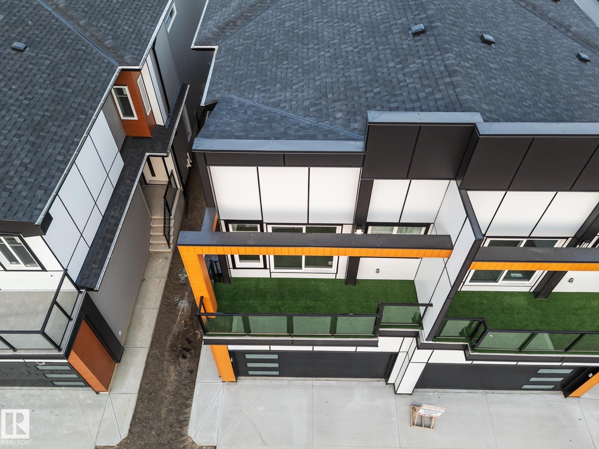 Second View of 15417 20 Street, Gorman, Edmonton, Alberta, T5Y 4H8