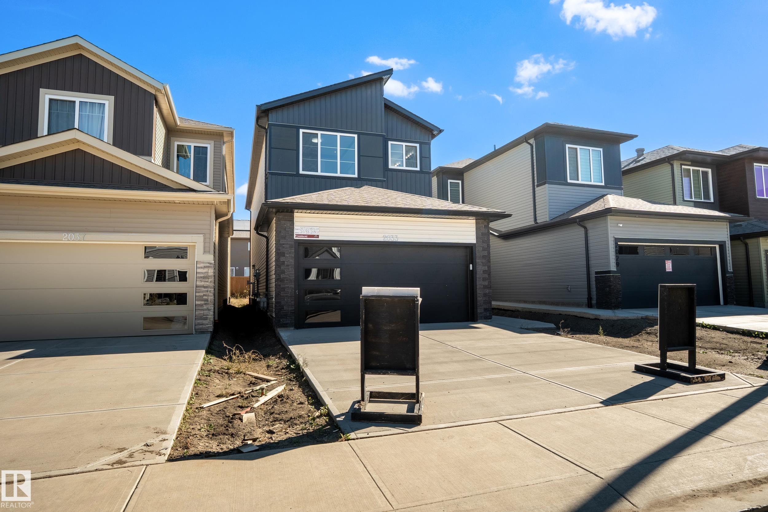 Fourth View of 2033 209A Street, Stillwater, Edmonton, Alberta, T6M 3C8