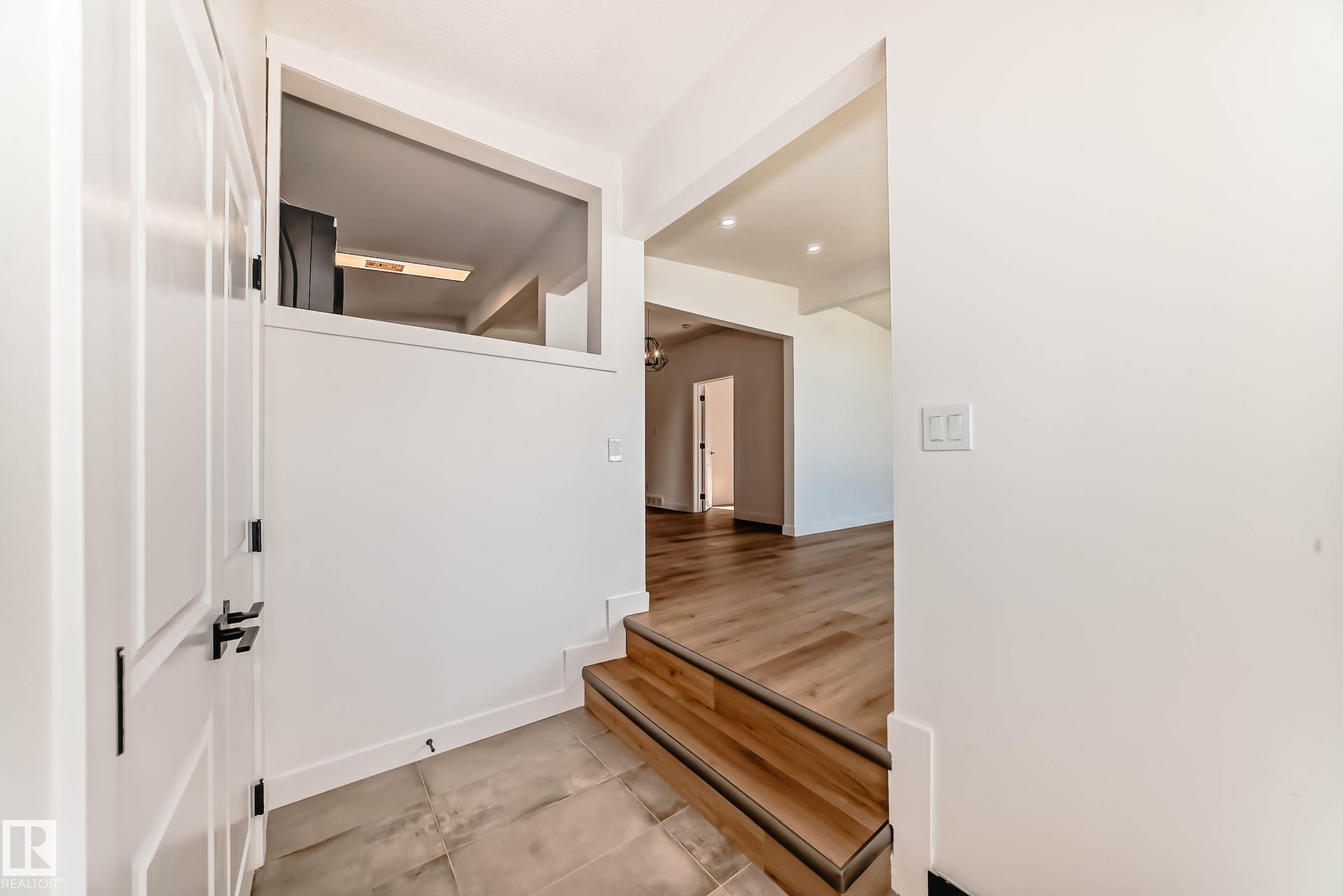 Third View of 7220 152a Ave, Kilkenny, Edmonton, Alberta, T5C 2Z4